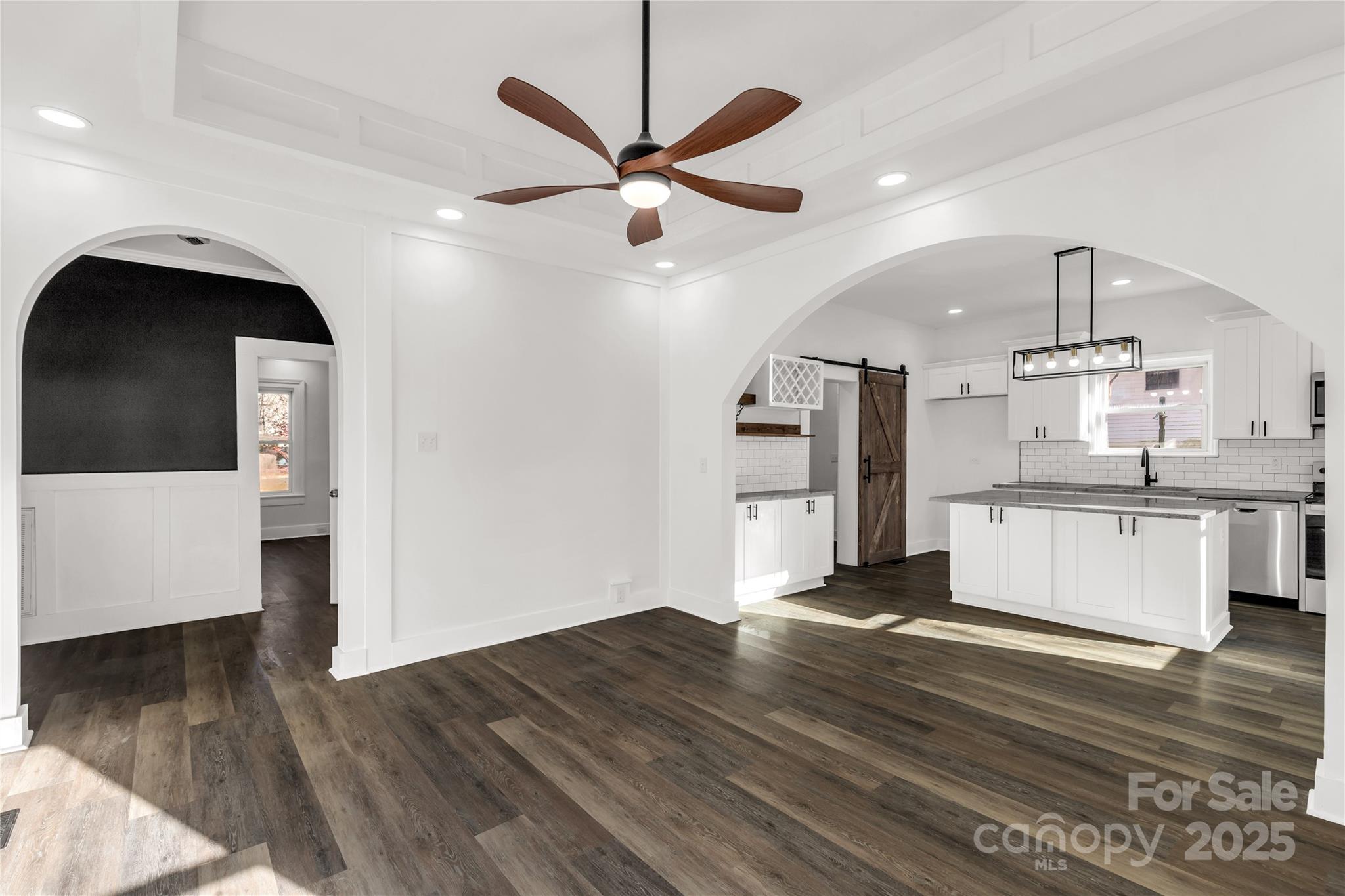 203 Jackson Street Property Photo 13