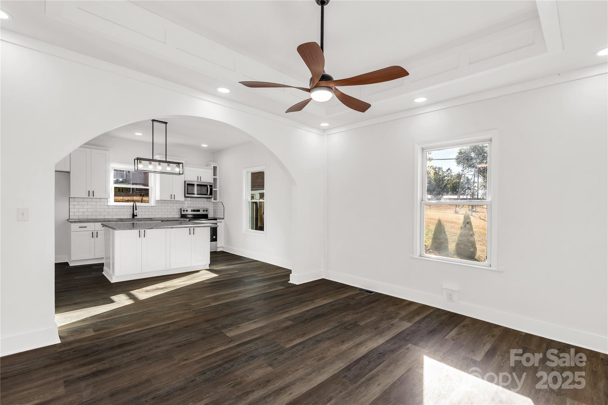 203 Jackson Street Property Photo 14