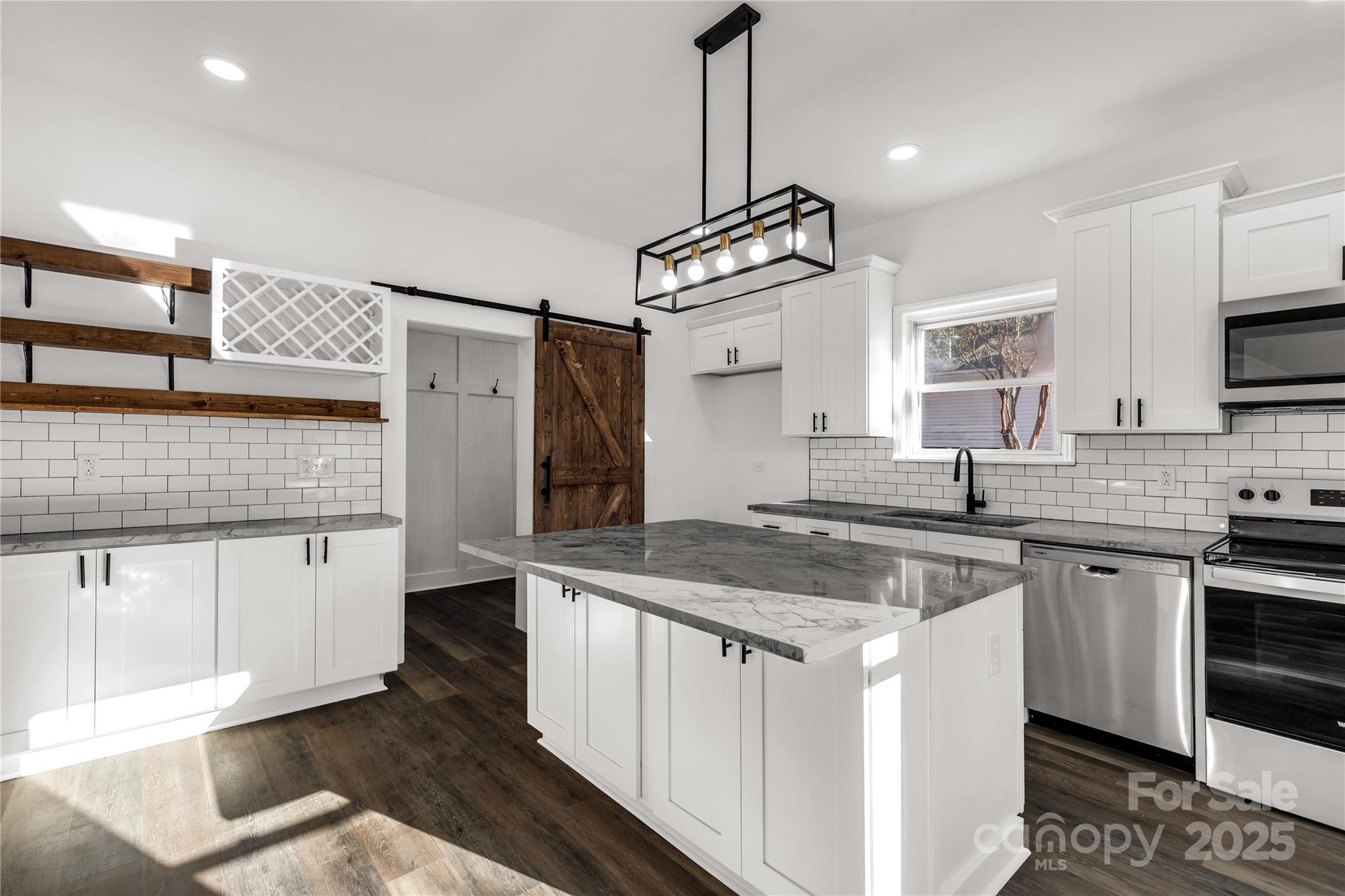 203 Jackson Street Property Photo 16