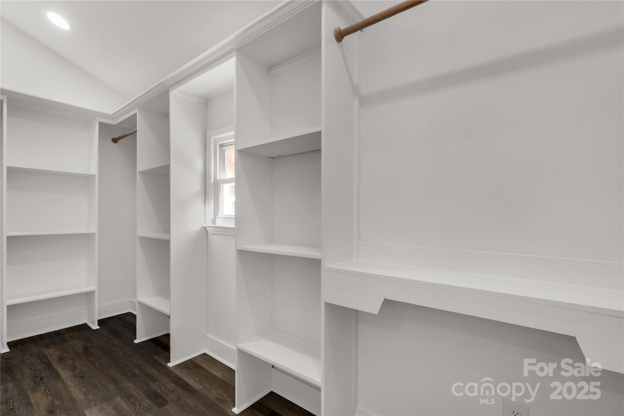 203 Jackson Street Property Photo 22