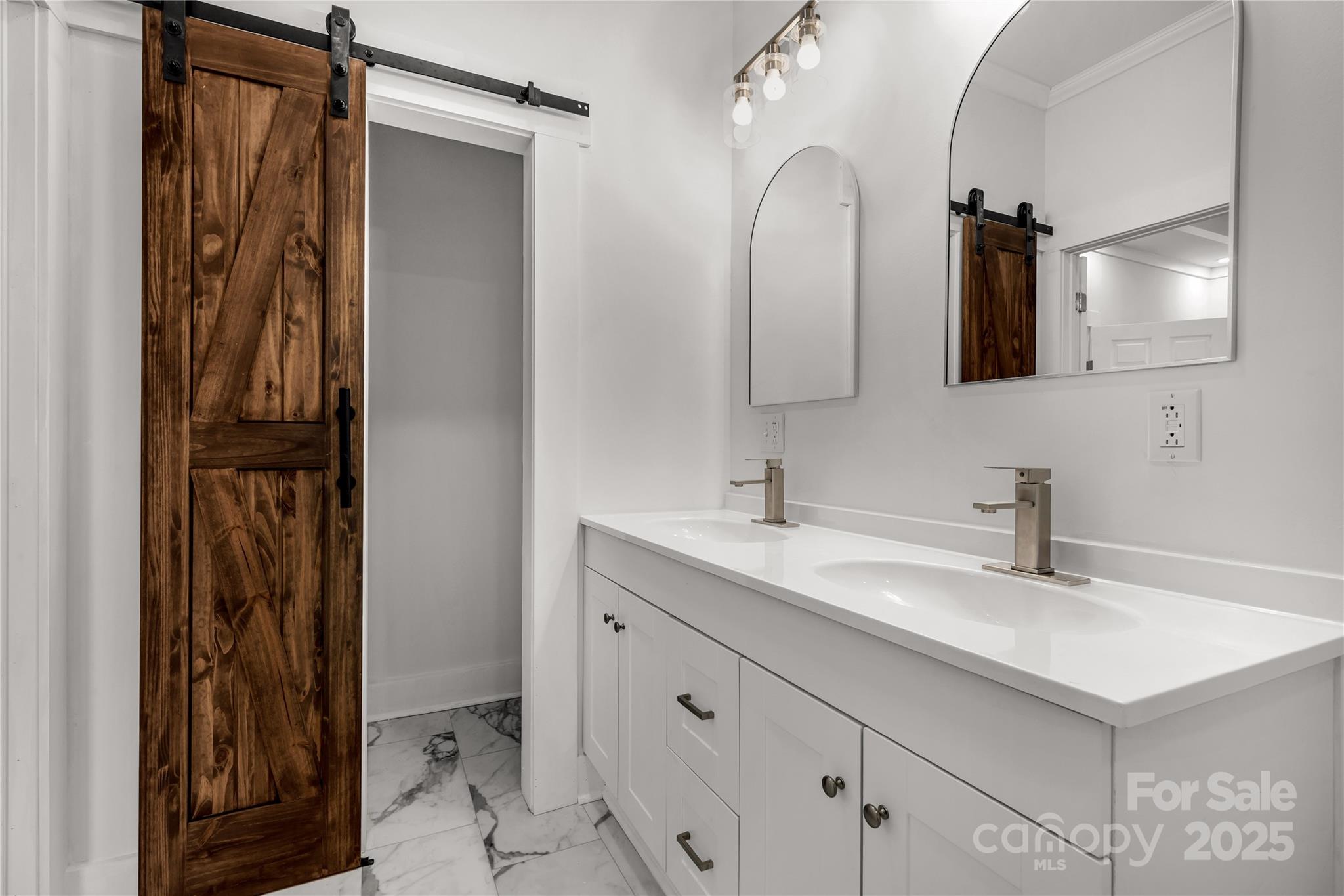 203 Jackson Street Property Photo 24