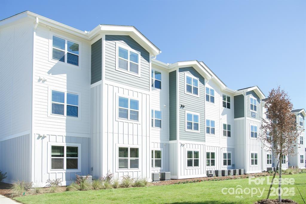 225 Rhyne Road B1 Property Photo 2
