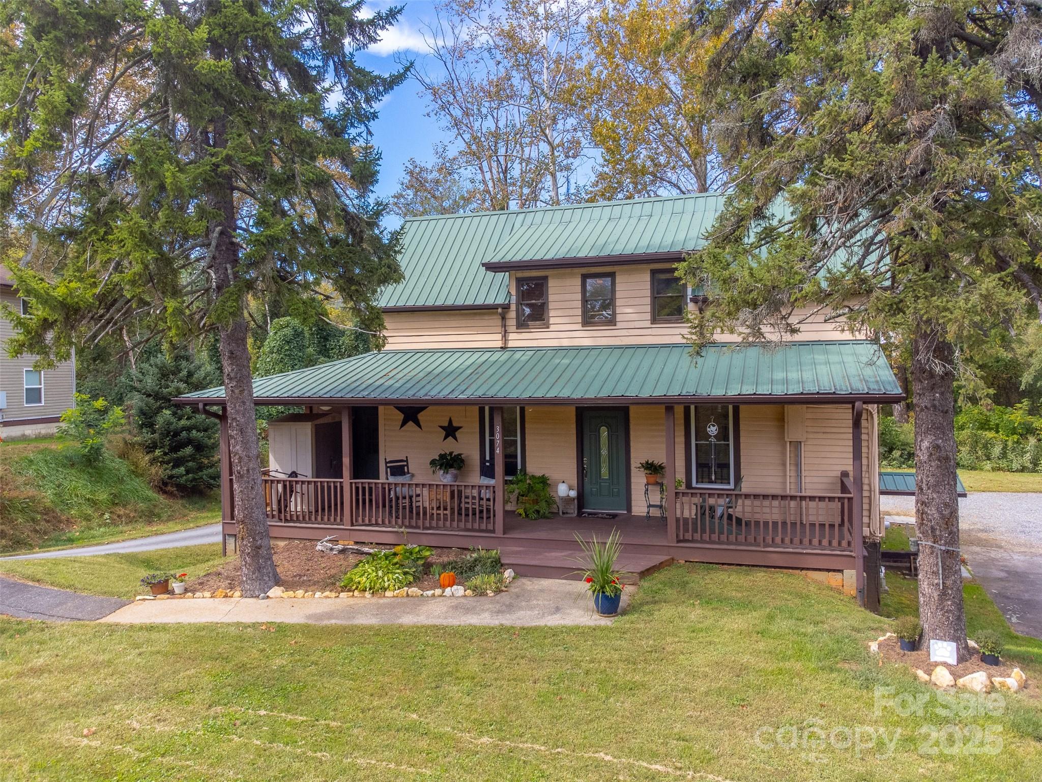 3074/3050 Old Cullowhee Road Property Photo 1