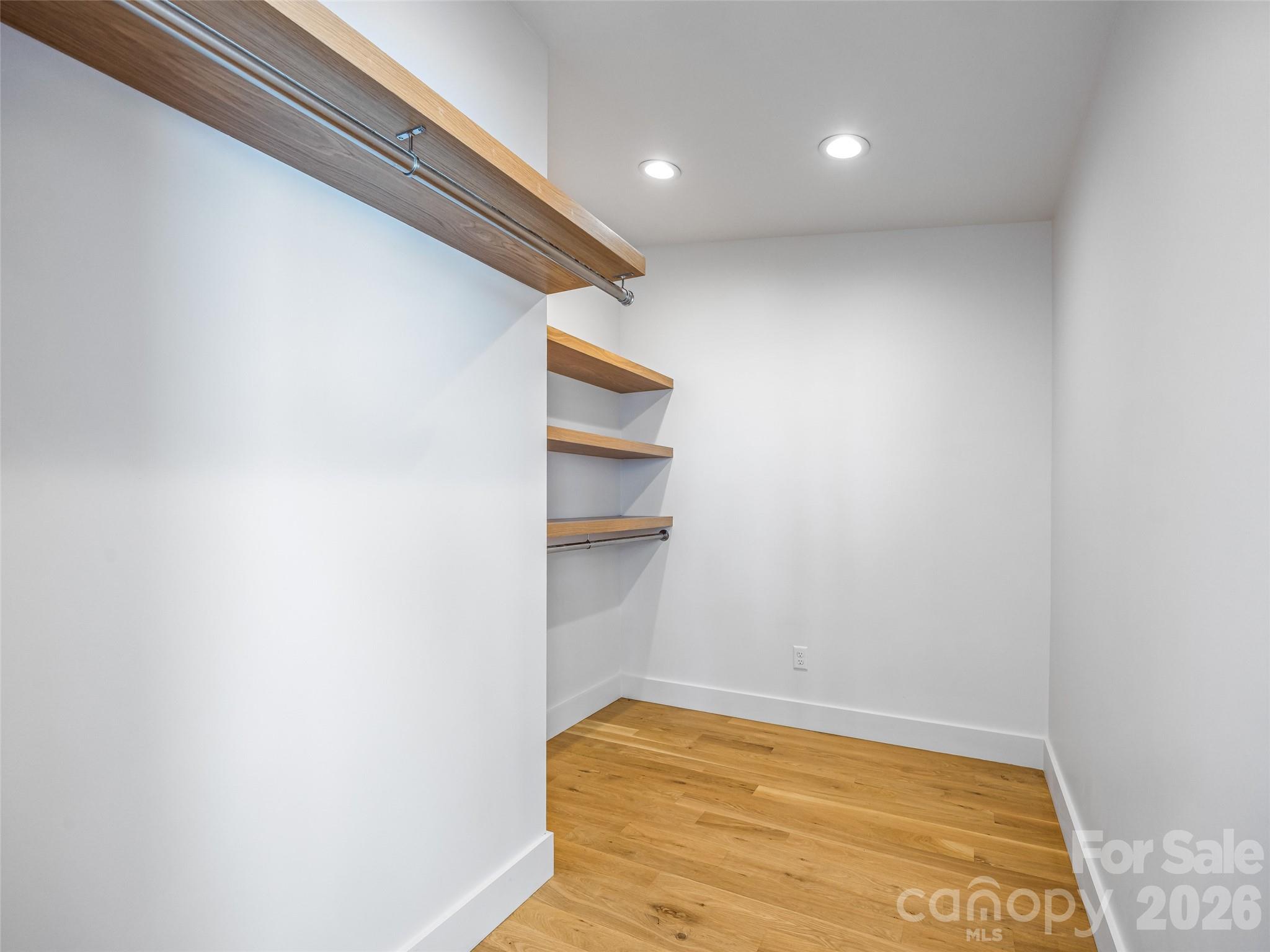 15 Laurel Ledge Way Property Photo 27