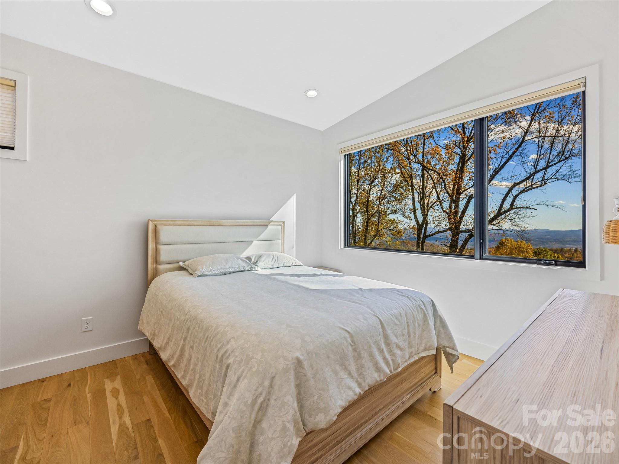 15 Laurel Ledge Way Property Photo 34