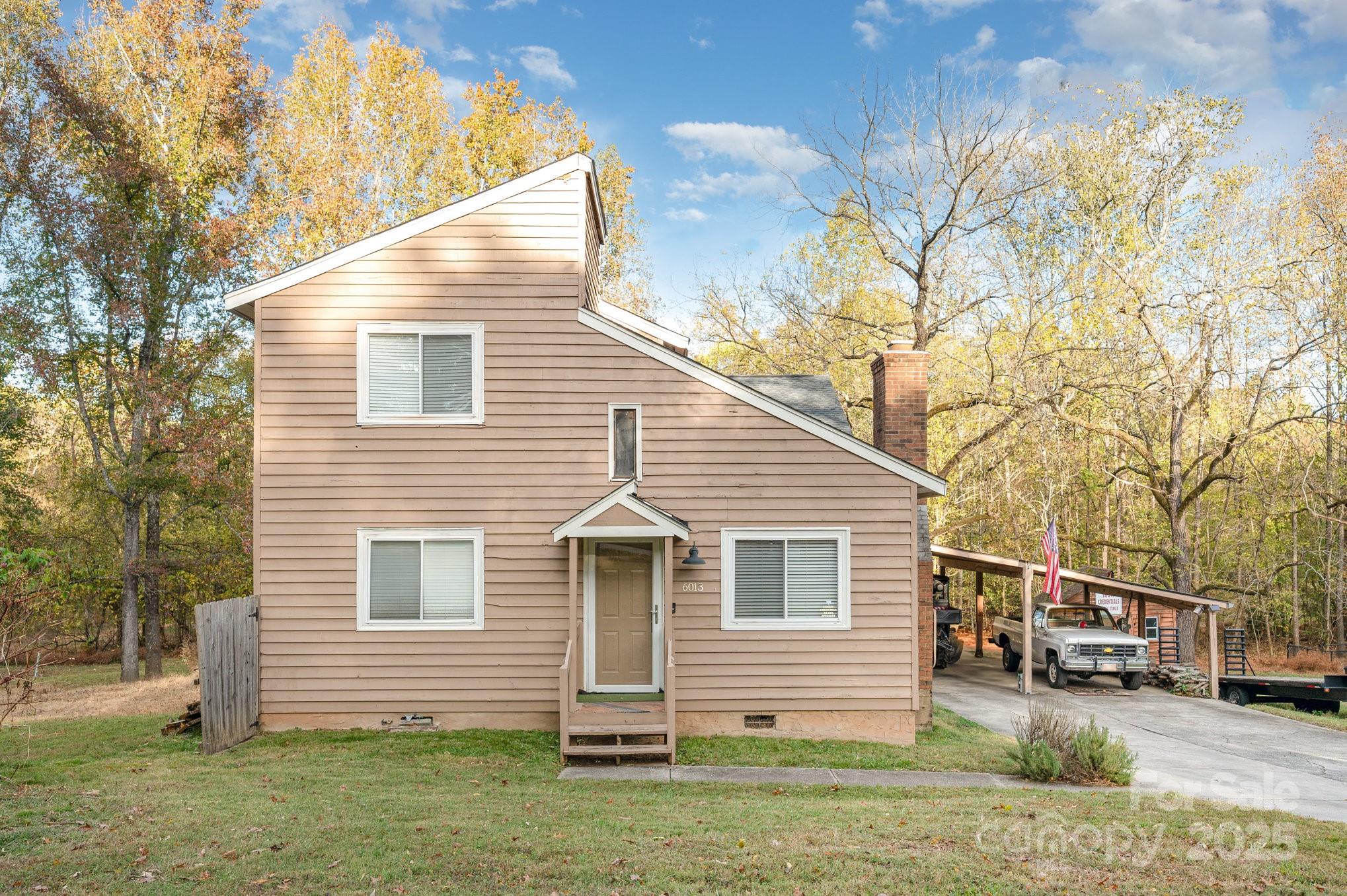 6013 Tall Tree Lane Property Photo 8