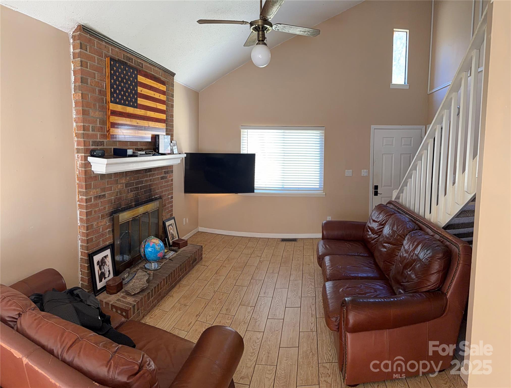 6013 Tall Tree Lane Property Photo 9