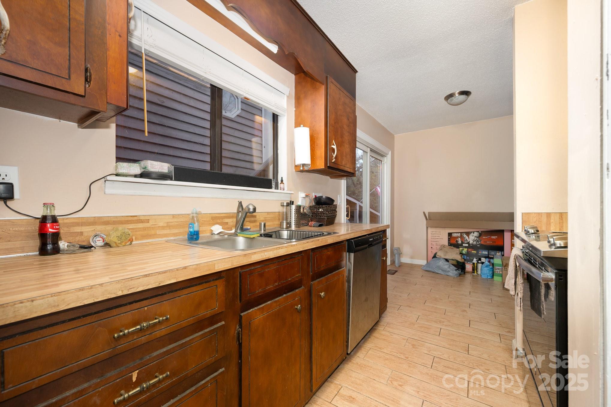 6013 Tall Tree Lane Property Photo 13