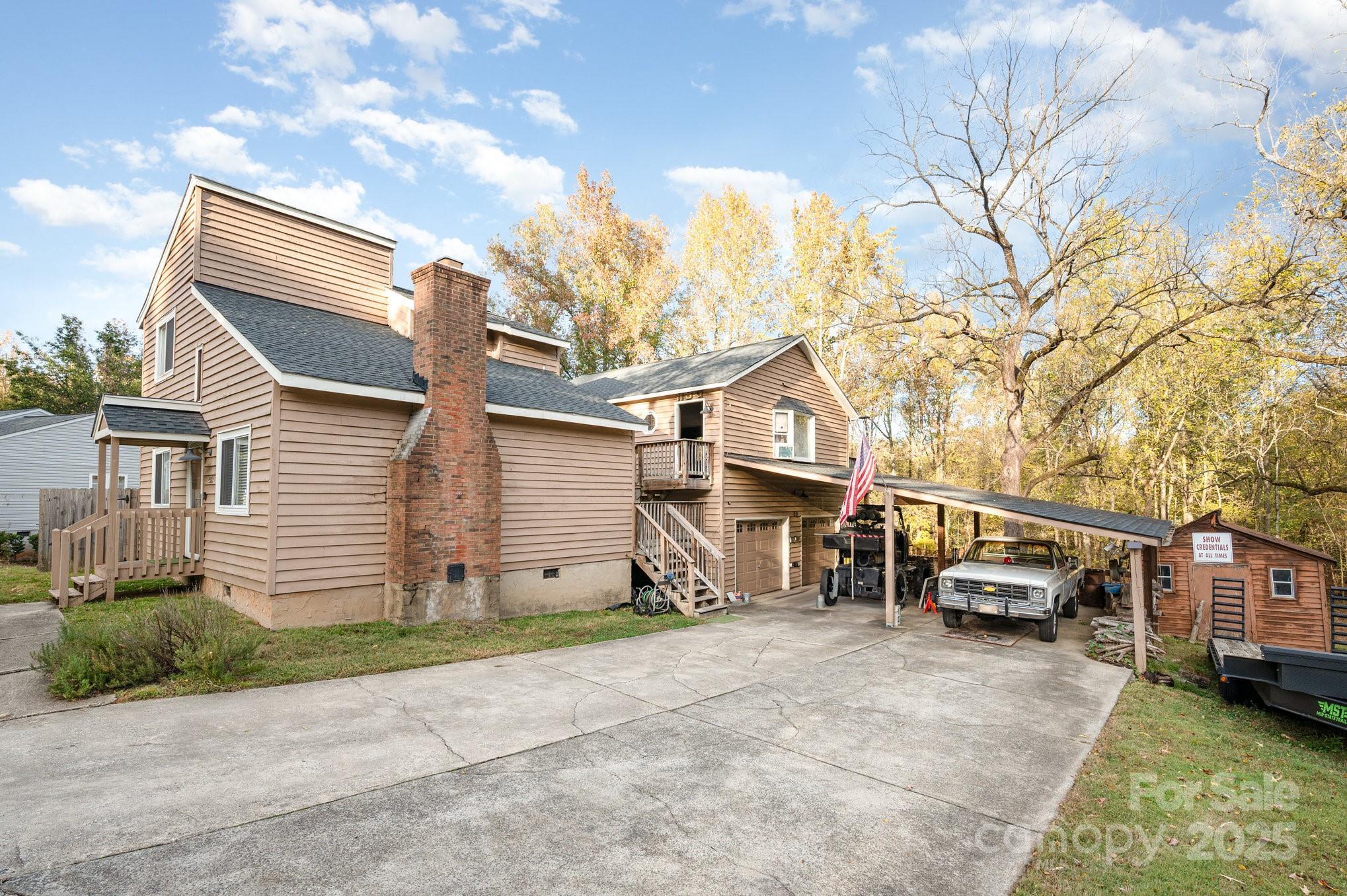 6013 Tall Tree Lane Property Photo 17