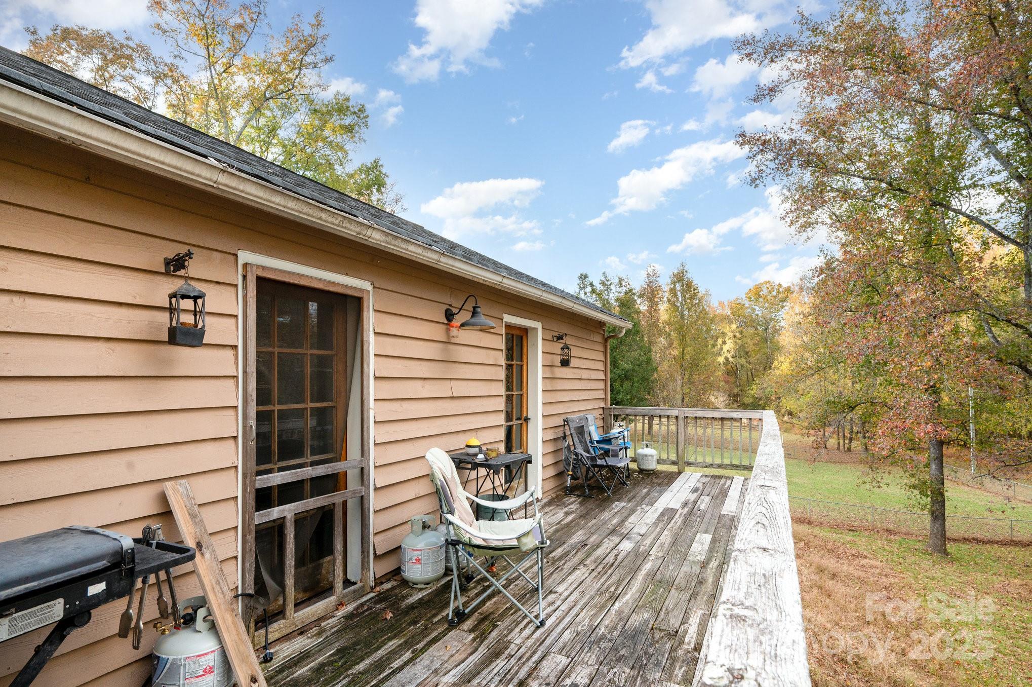 6013 Tall Tree Lane Property Photo 18
