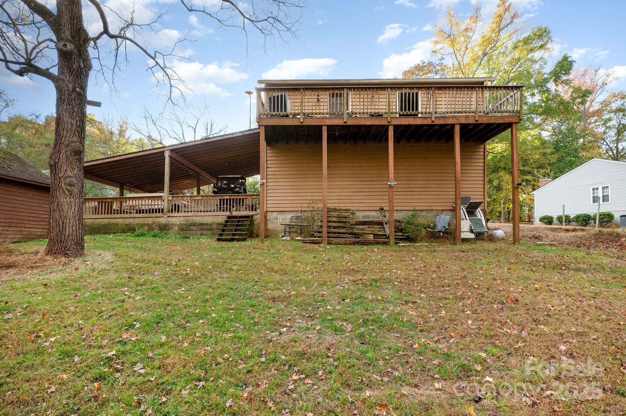 6013 Tall Tree Lane Property Photo 20