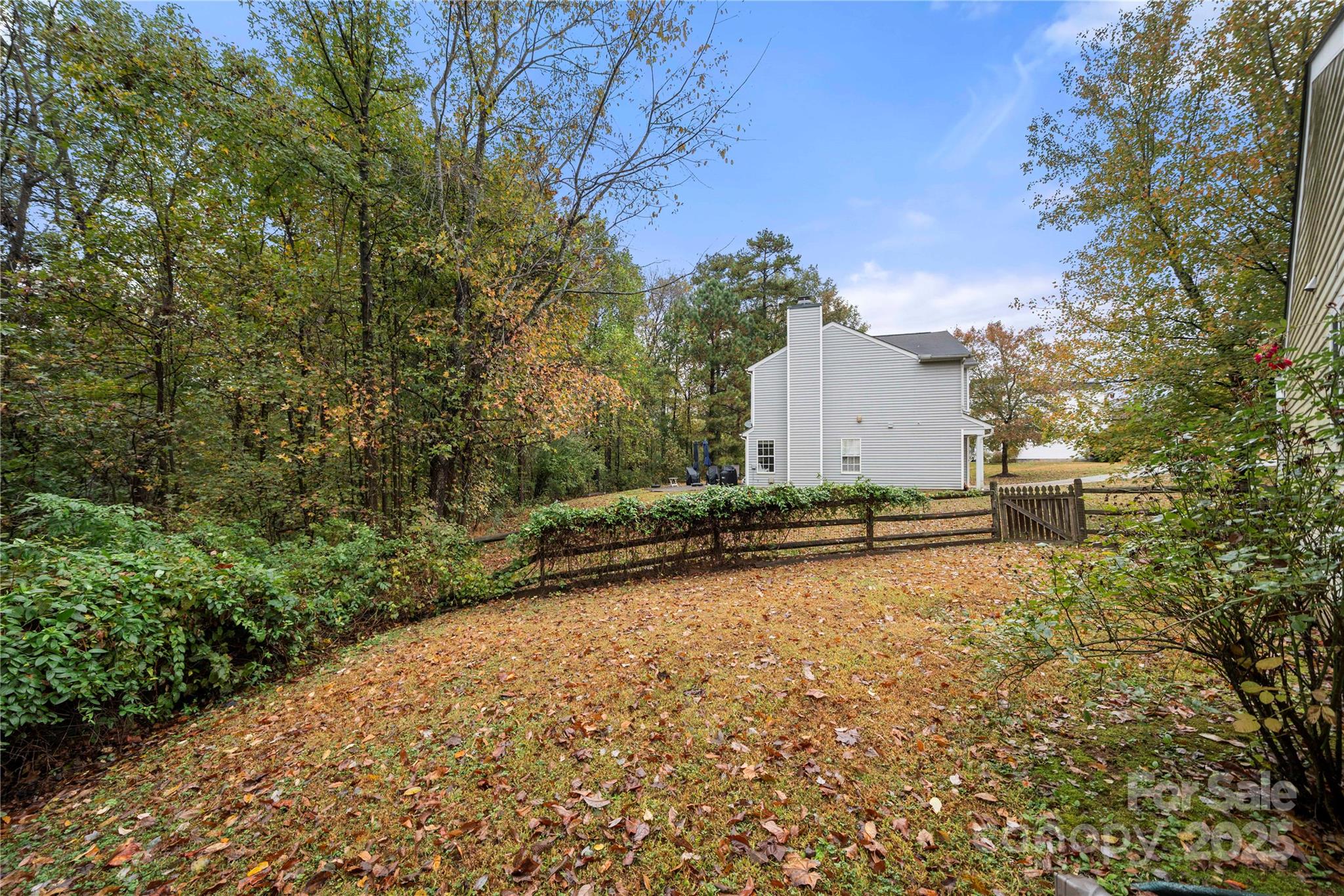 5704 Shining Oak Lane Property Photo 22