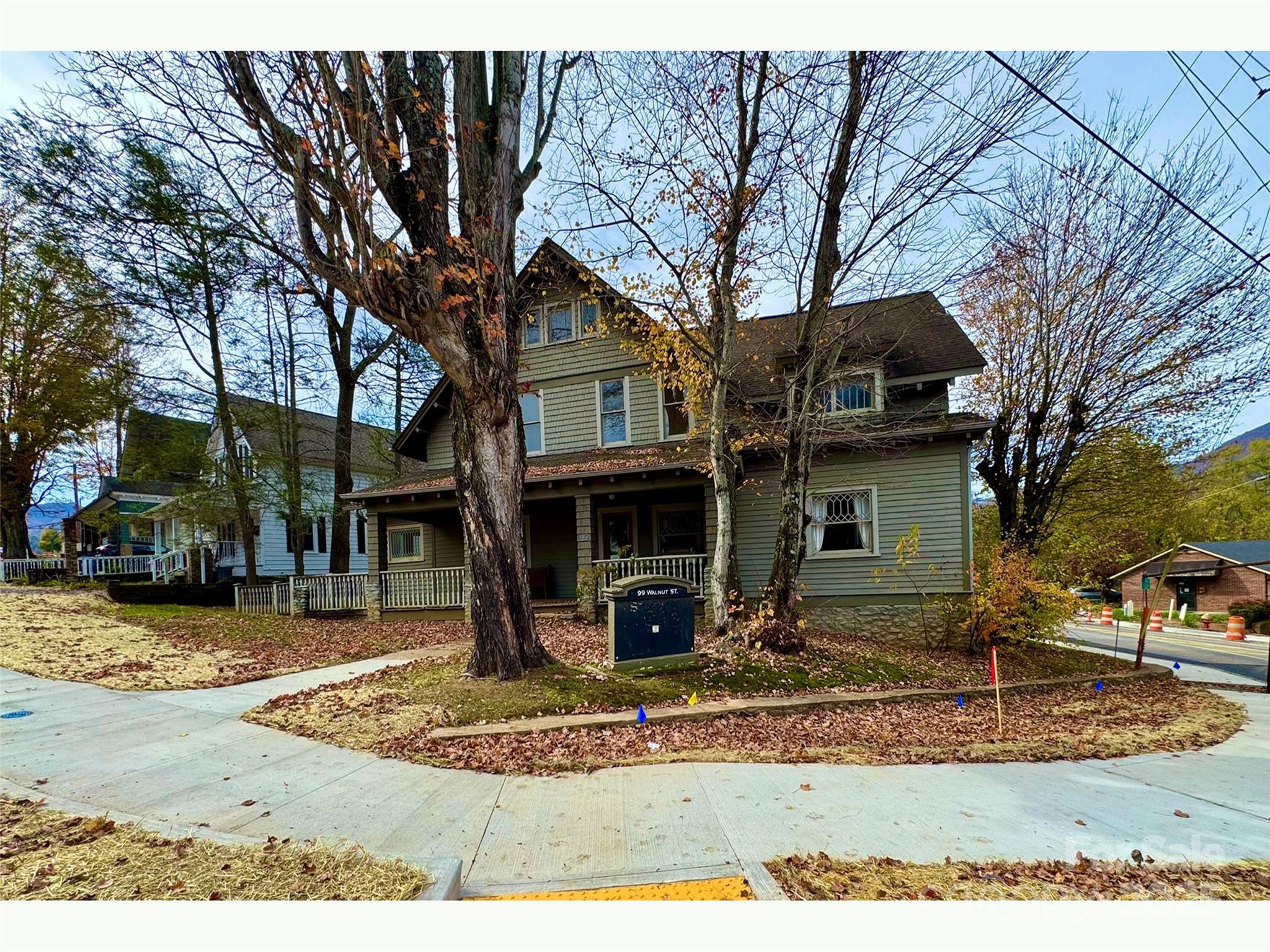 99 Walnut Street Property Photo 1