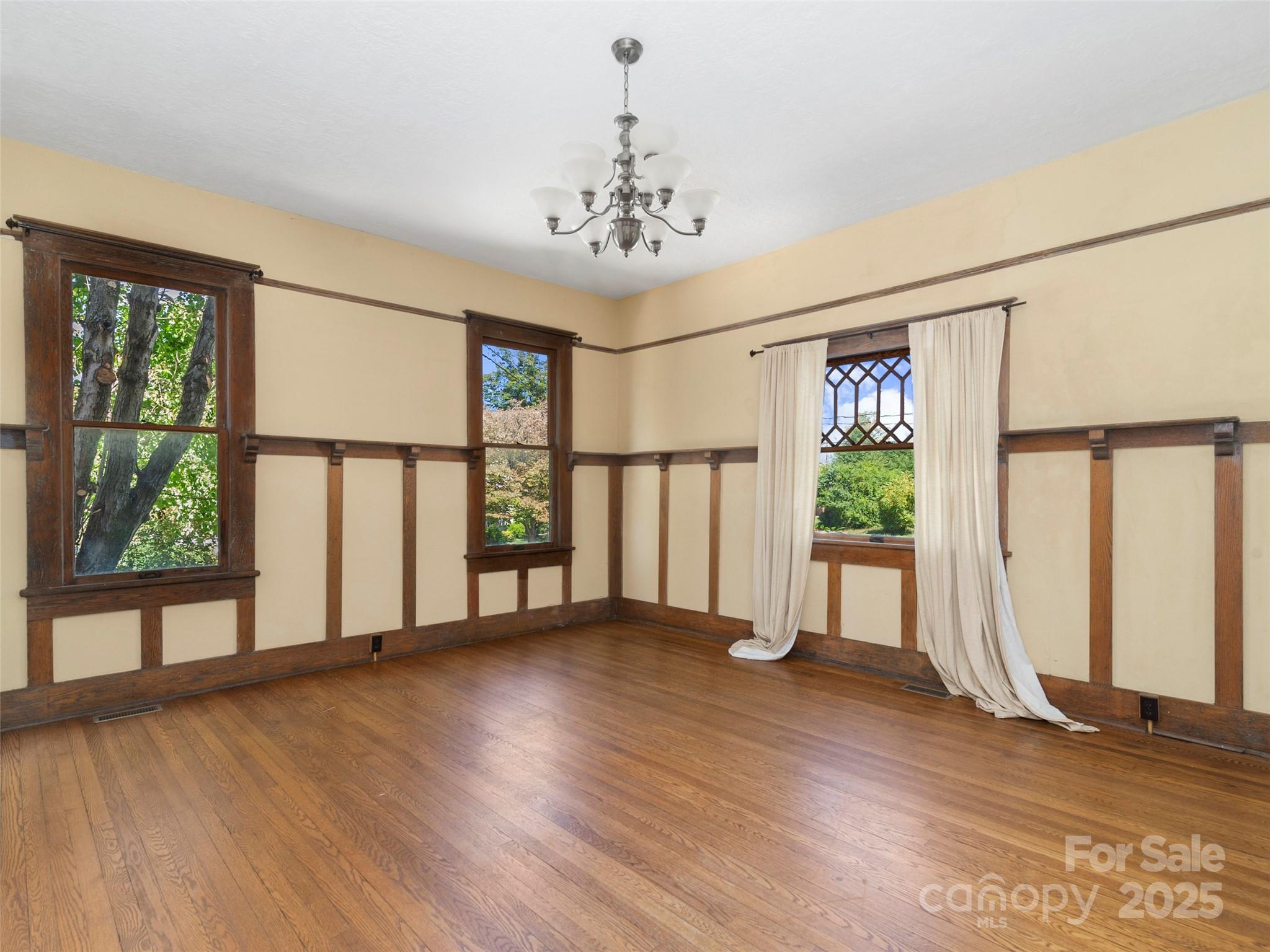 99 Walnut Street Property Photo 16