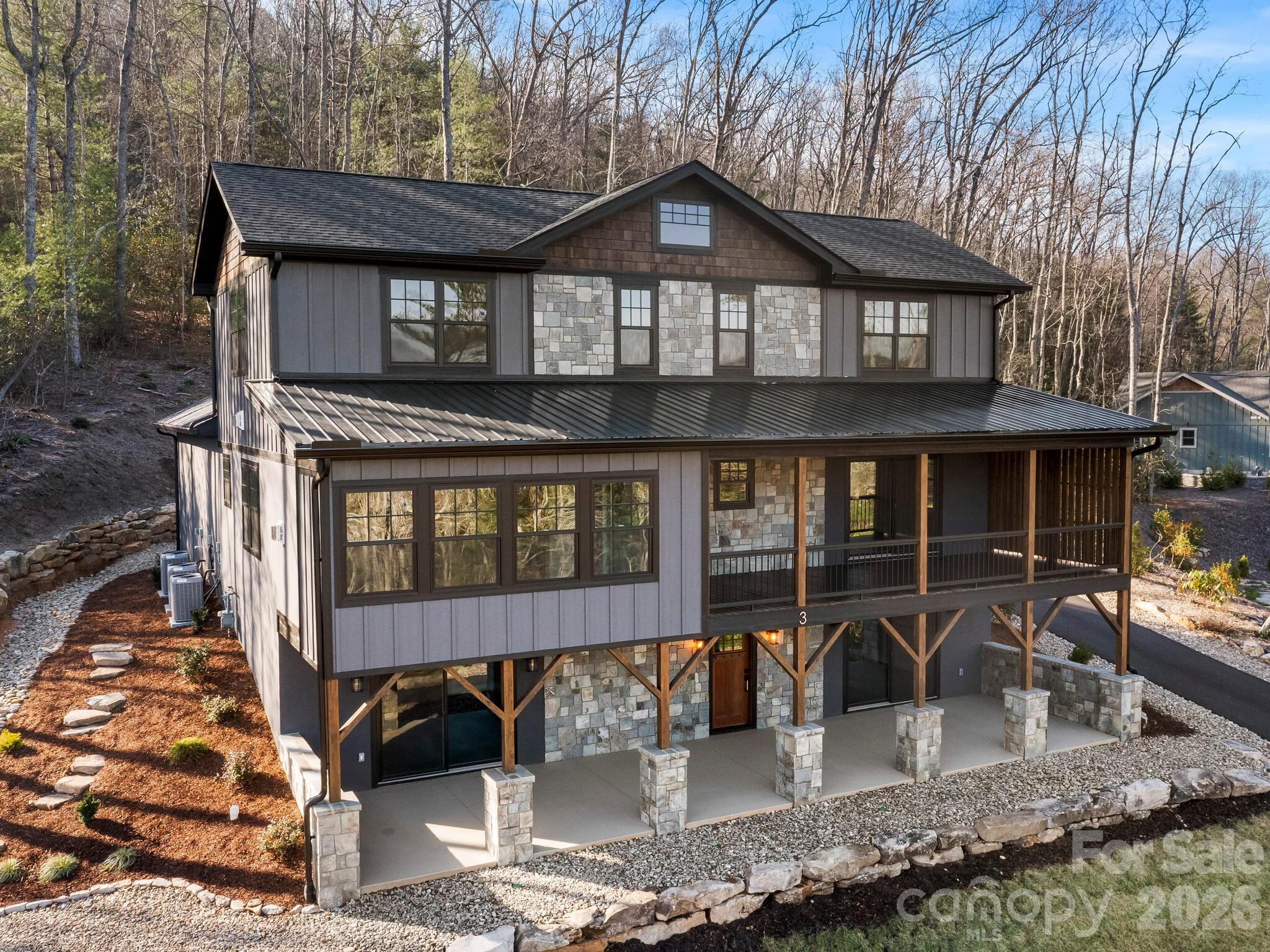 3 Erin Glen Court Property Photo 1
