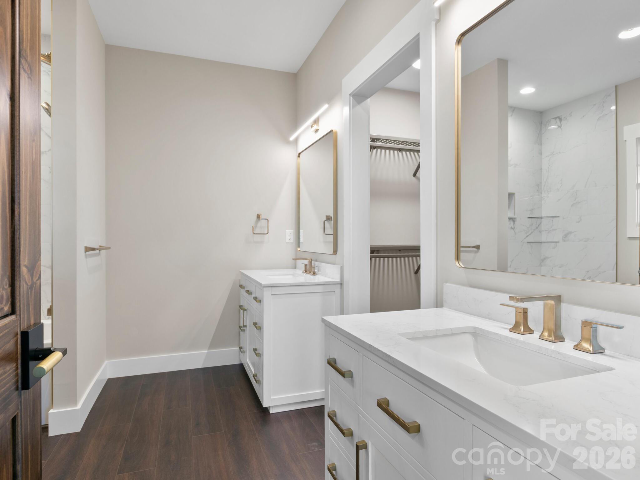 3 Erin Glen Court Property Photo 16