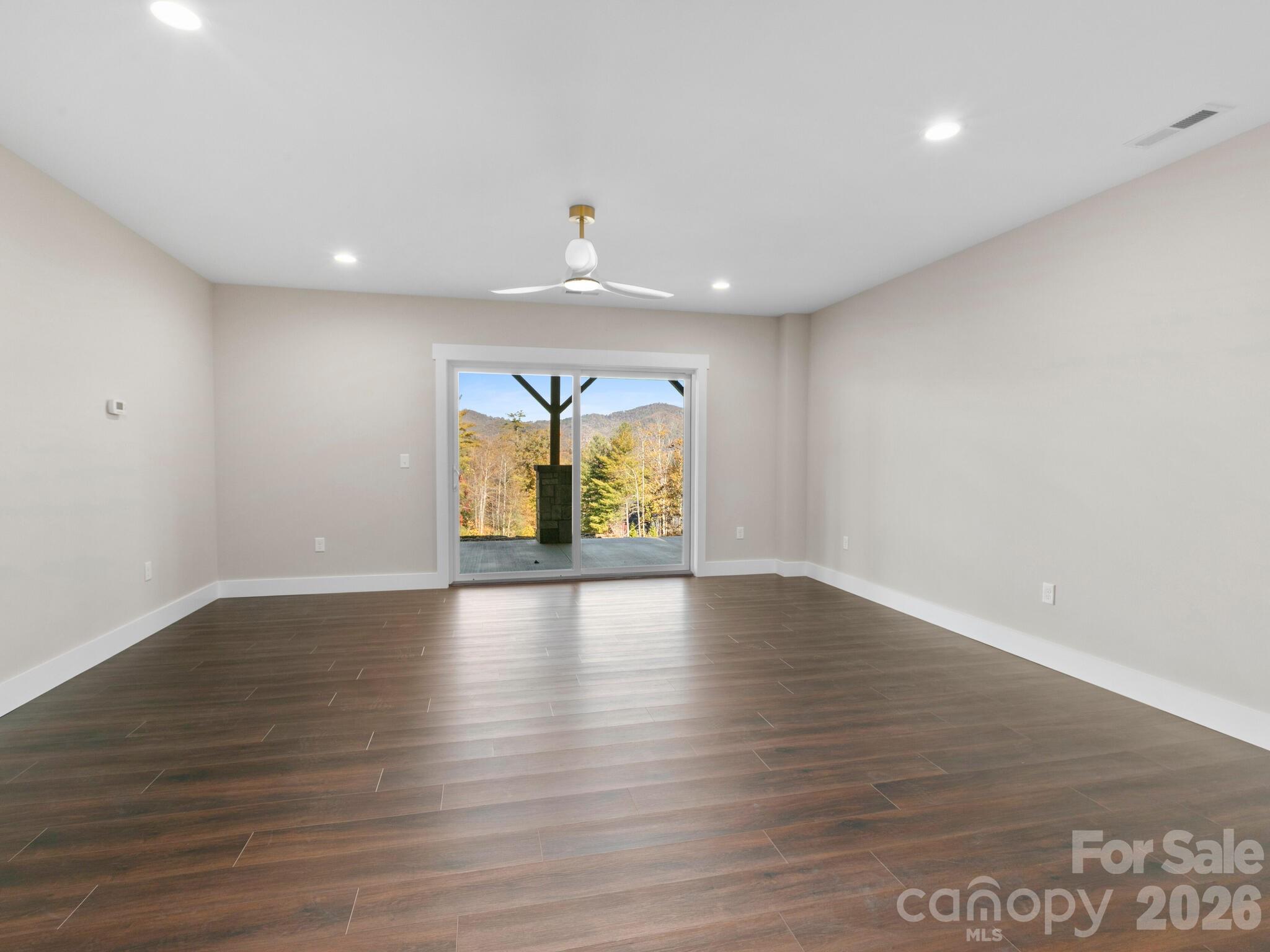 3 Erin Glen Court Property Photo 25