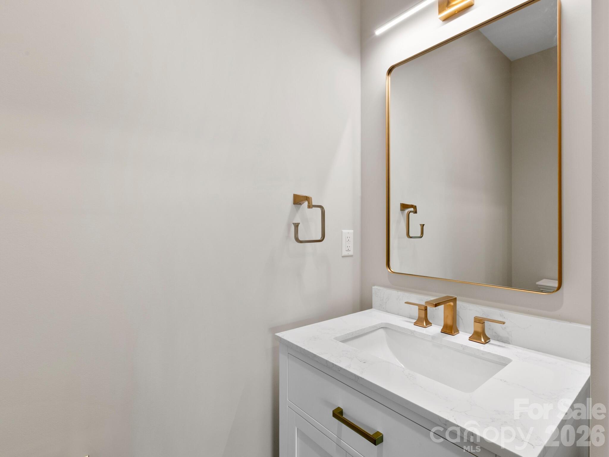 3 Erin Glen Court Property Photo 26