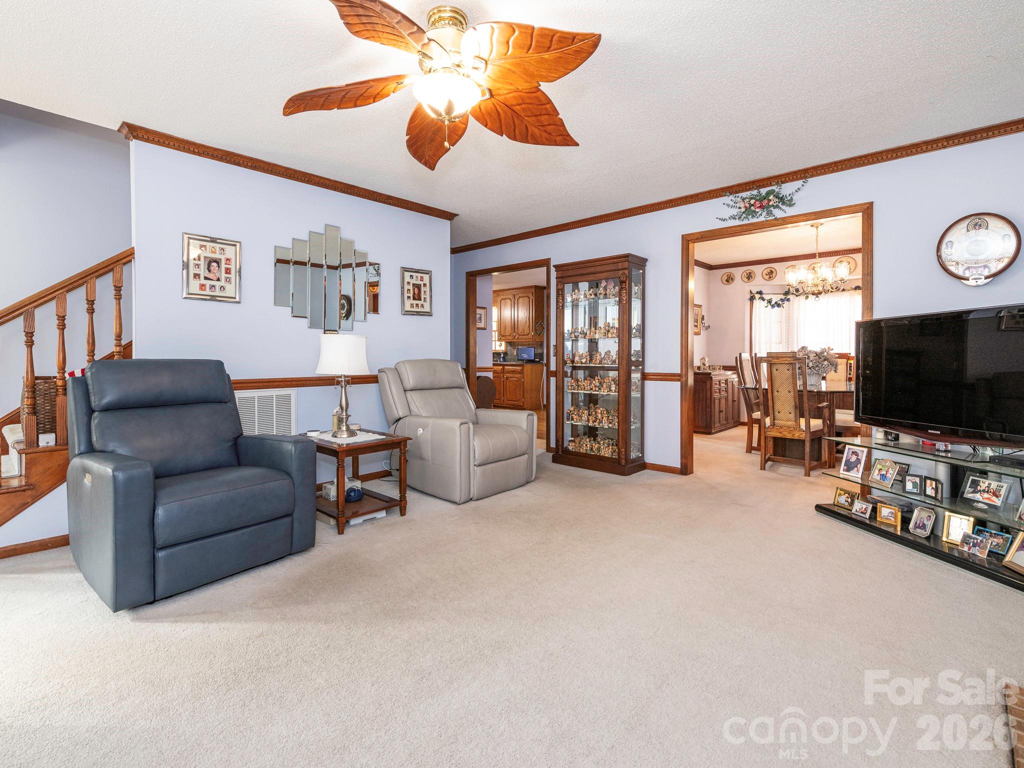 1800 Lake Lynn Road Property Photo 6