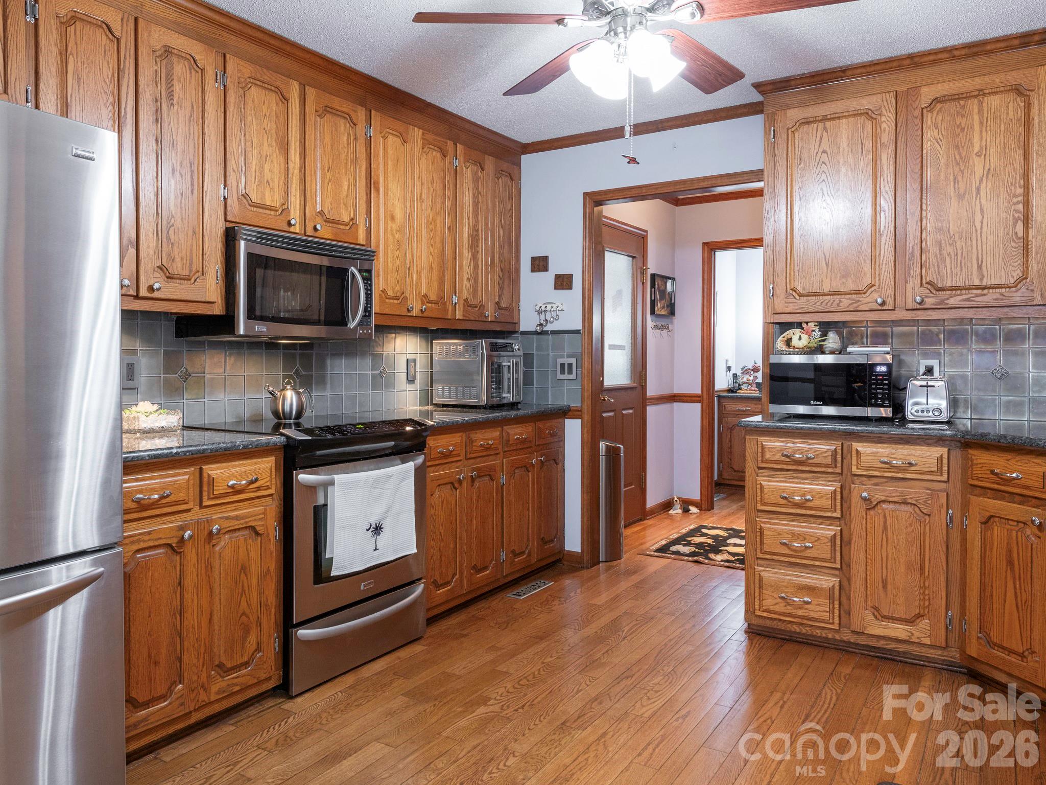 1800 Lake Lynn Road Property Photo 25