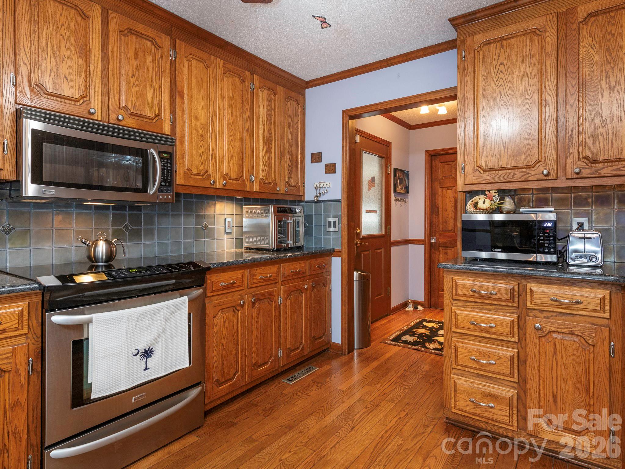 1800 Lake Lynn Road Property Photo 36