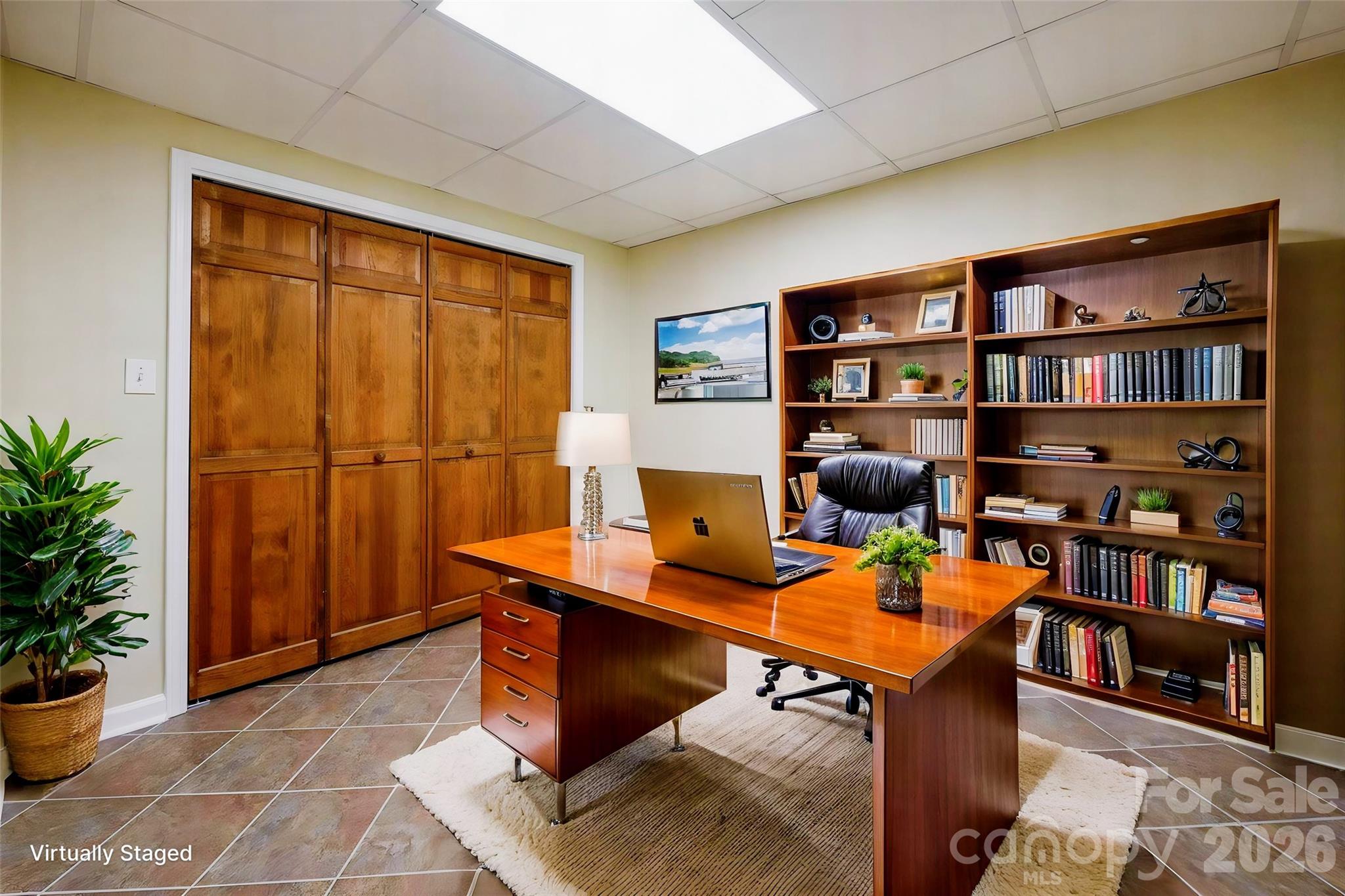 2106 Lynmore Drive Property Photo 28