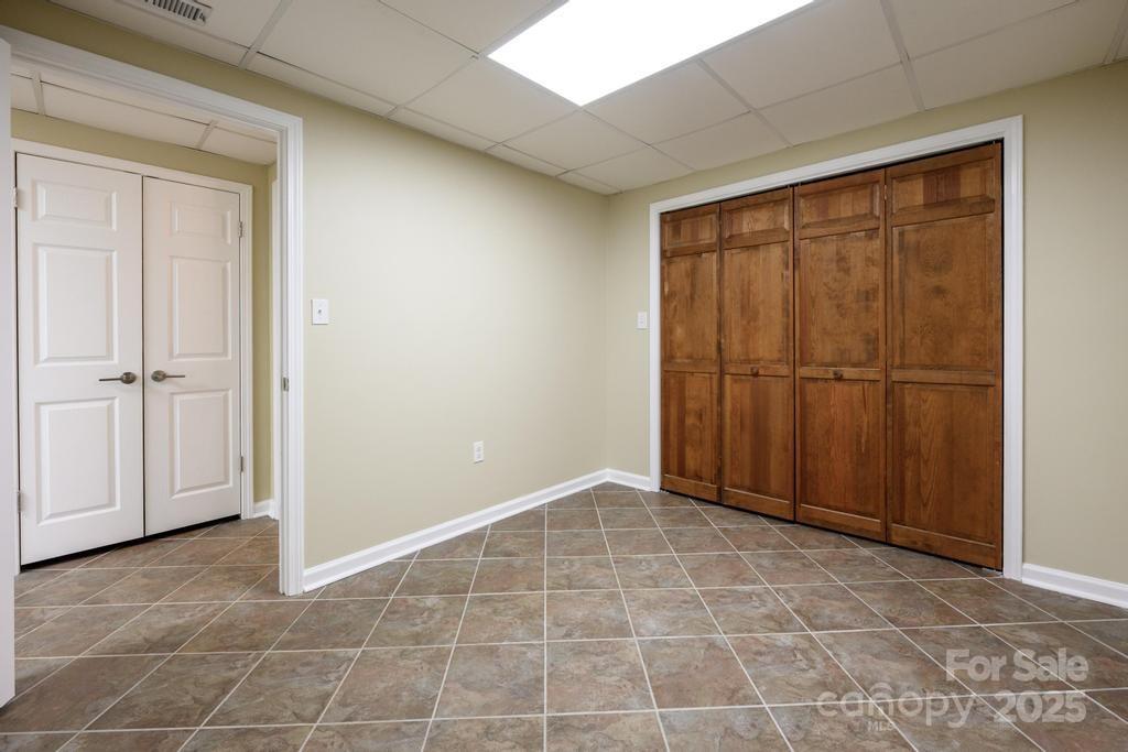 2106 Lynmore Drive Property Photo 29