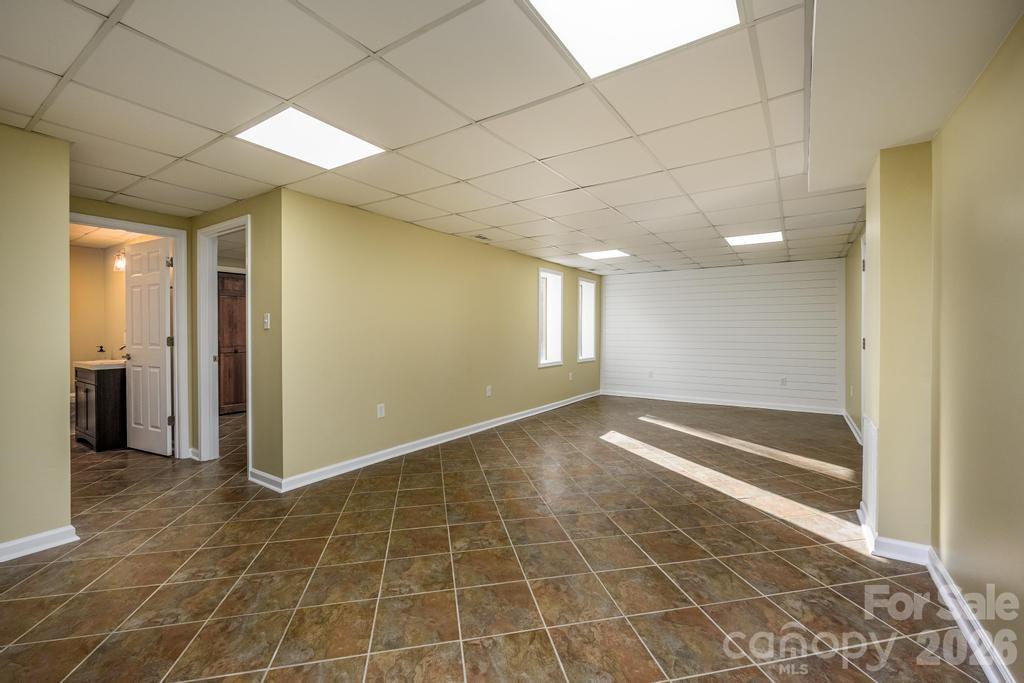 2106 Lynmore Drive Property Photo 38
