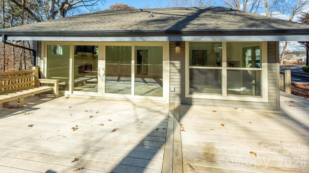 2106 Lynmore Drive Property Photo 43