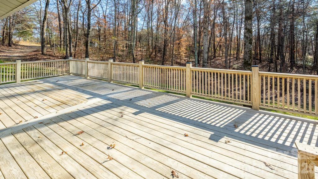2106 Lynmore Drive Property Photo 44