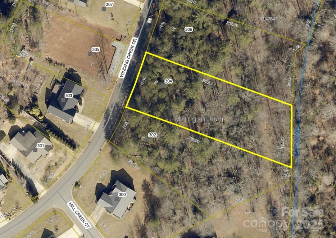 304 Winding Creek Drive Property Photo 5