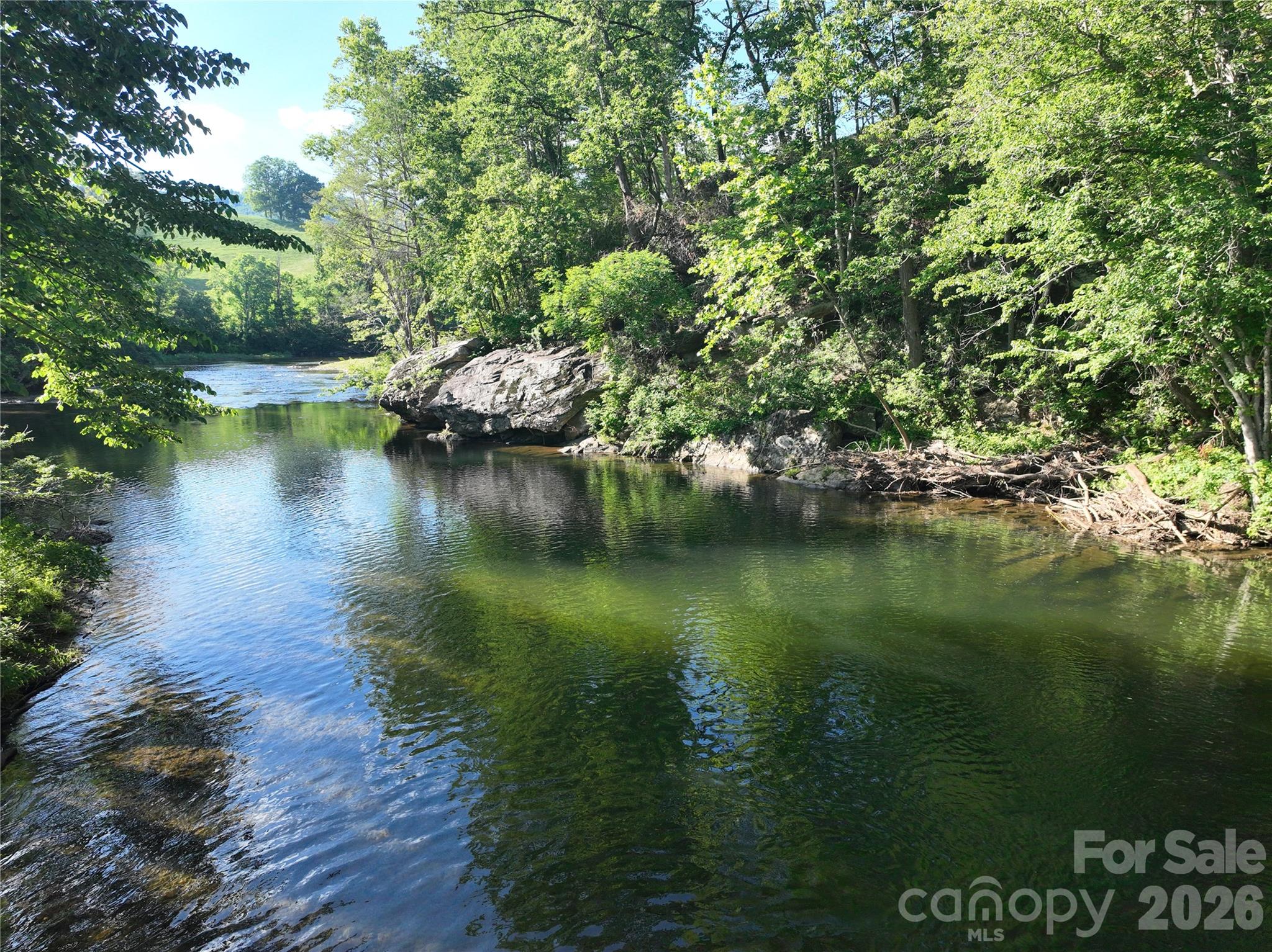 99 Thistle Ridge Property Photo 2