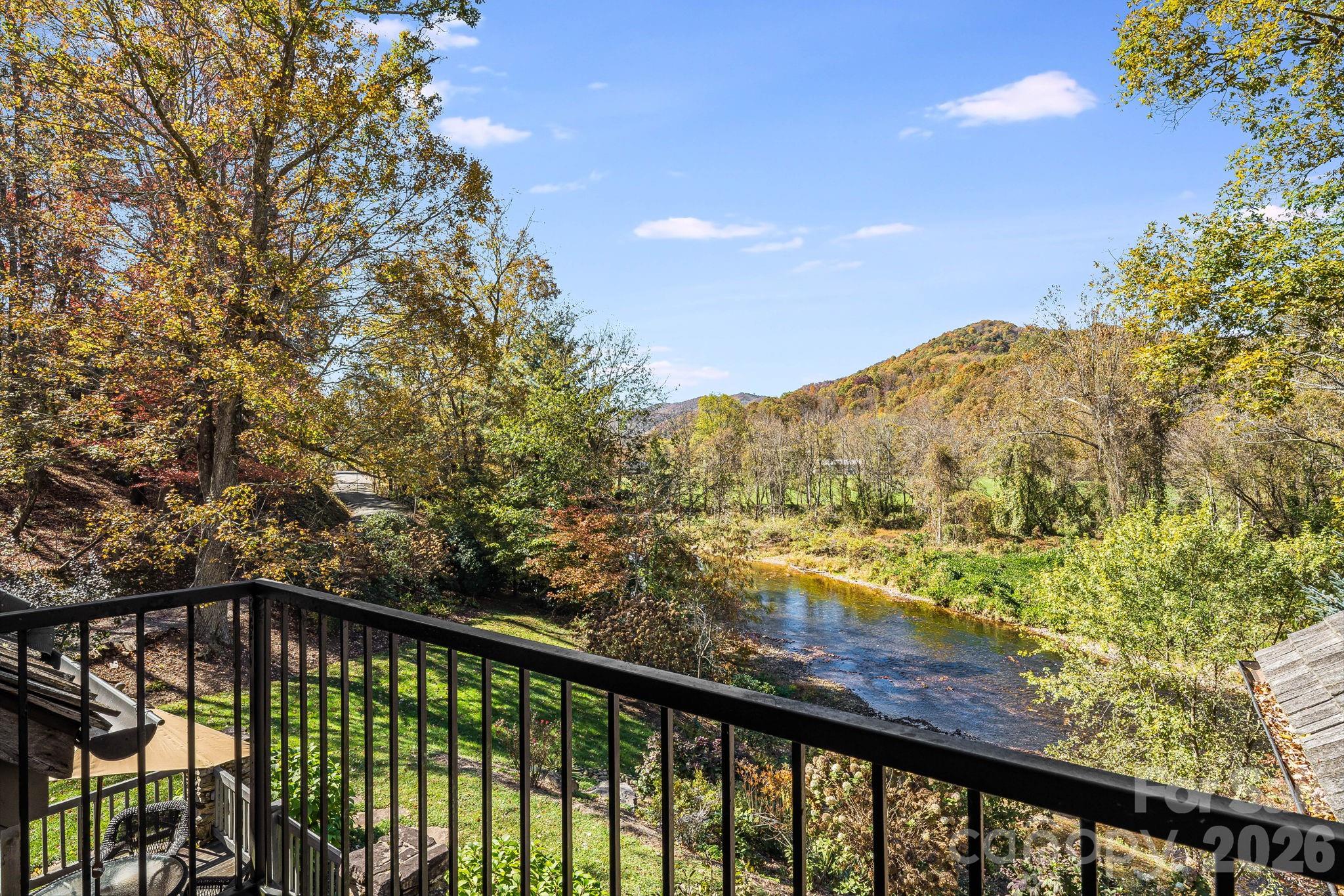 99 Thistle Ridge Property Photo 34