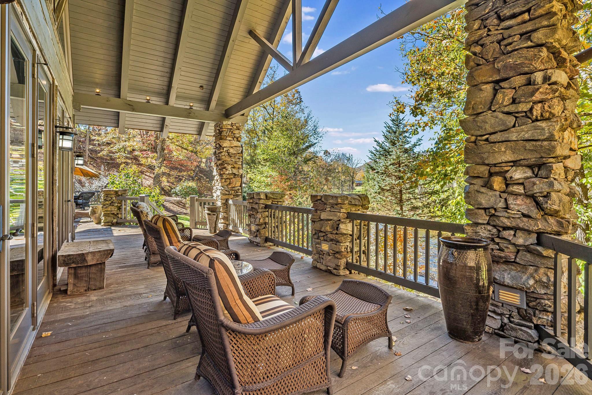 99 Thistle Ridge Property Photo 36