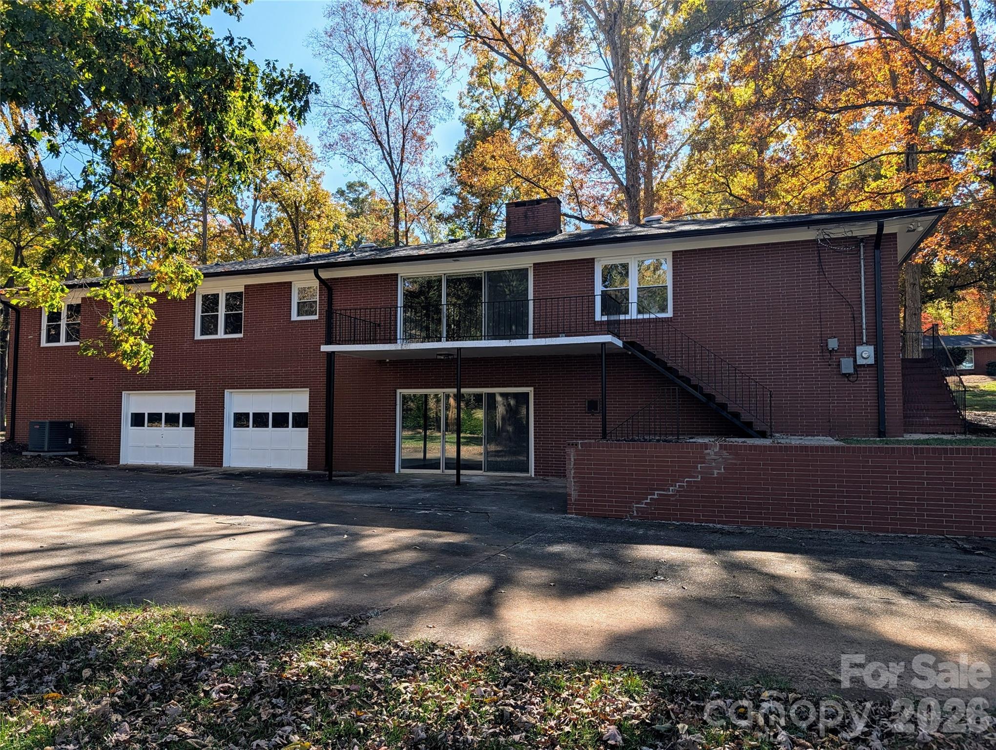 719 Avondale Avenue Property Photo 7
