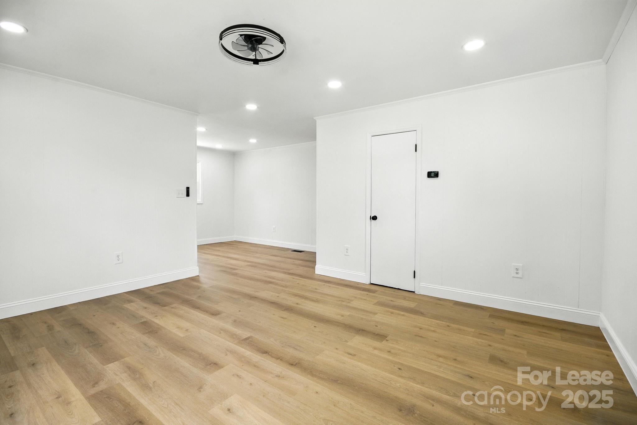 1214 Short Street Property Photo 5