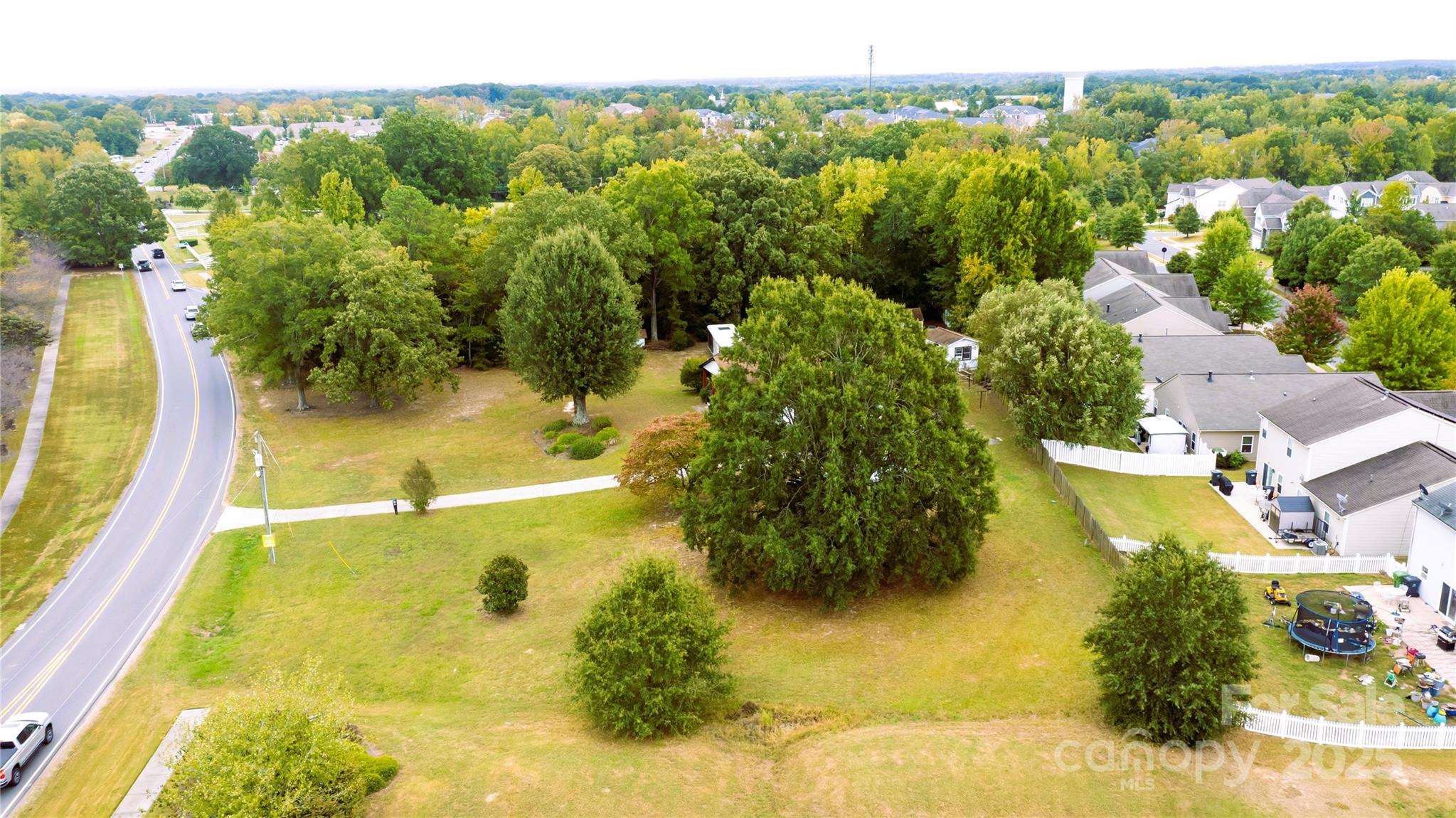 13309 Zoar Road Property Photo 3