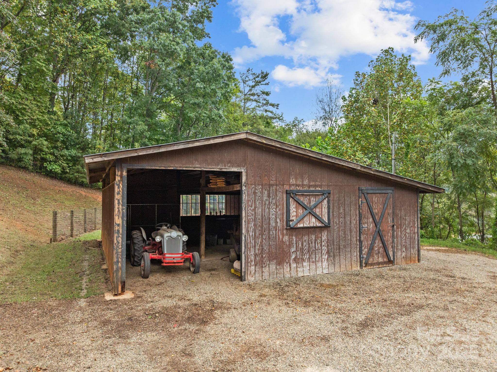263 Morgan Branch Road Property Photo 11