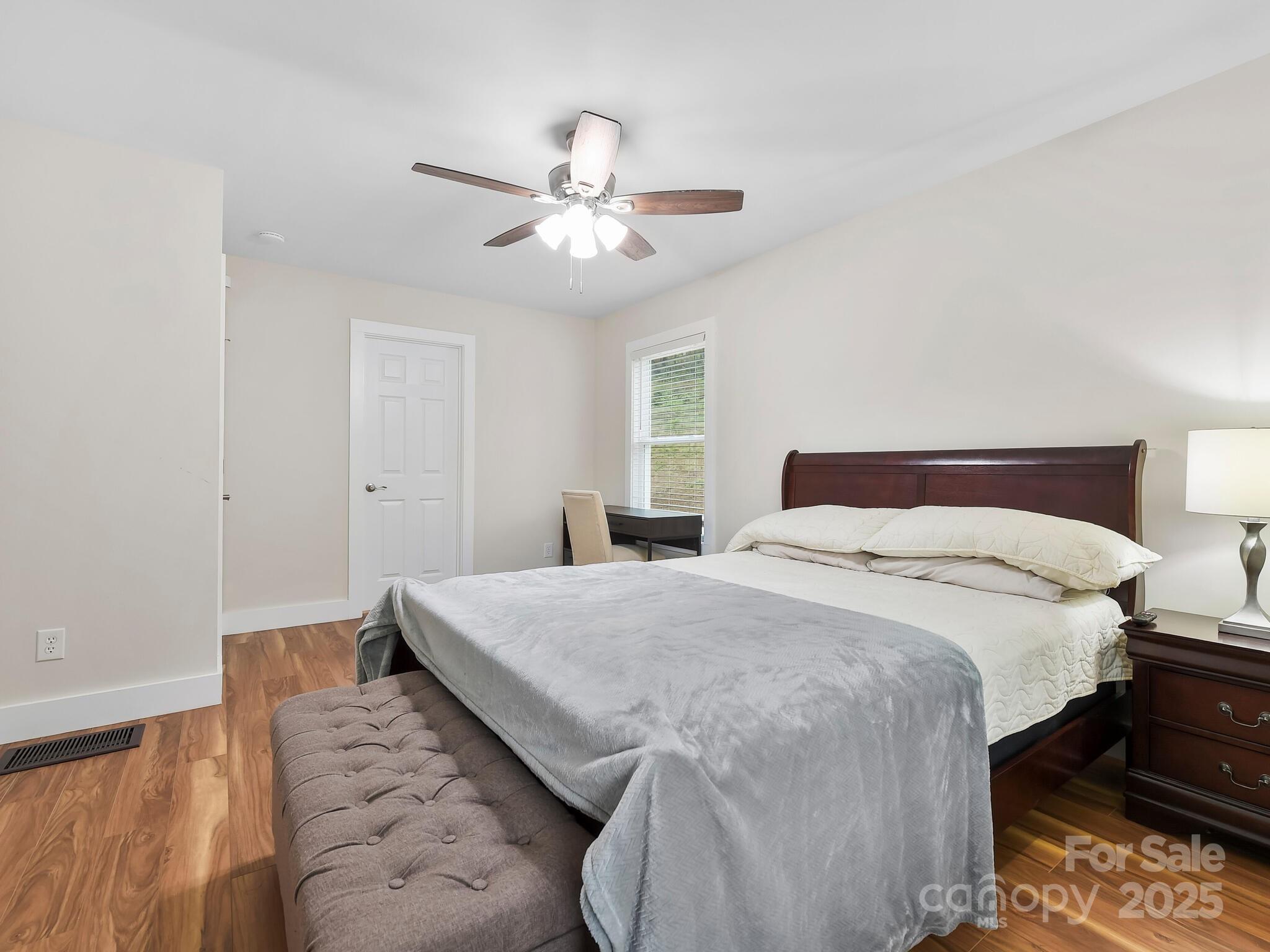 258 Old Weaverville Road Property Photo 16