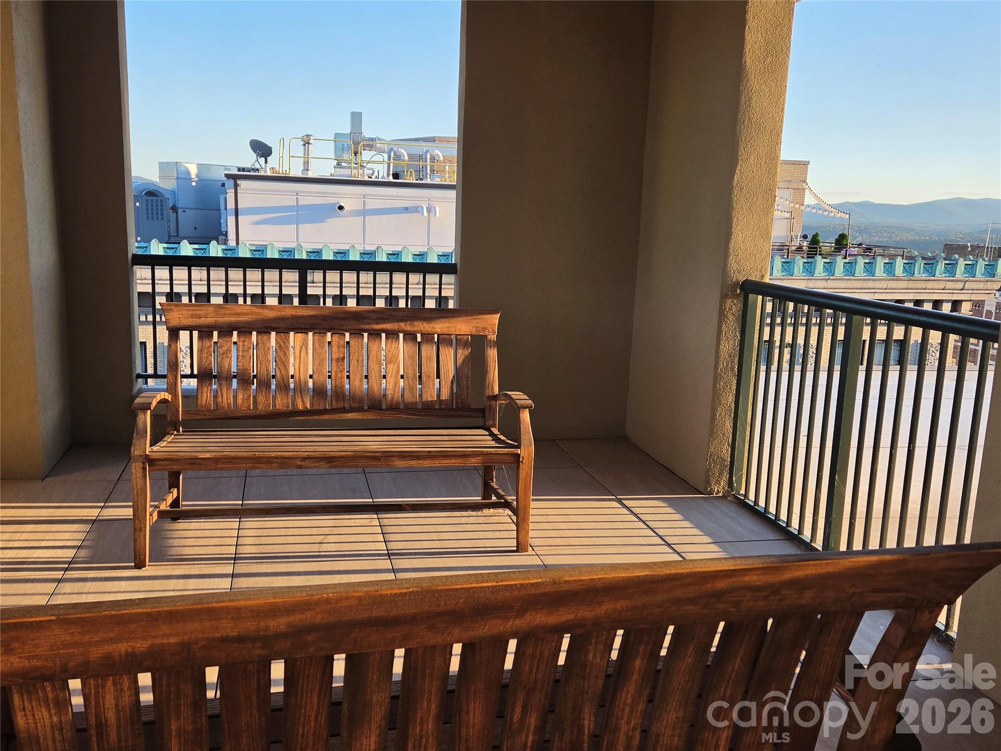 21 Battery Park Avenue 308 Property Photo 33