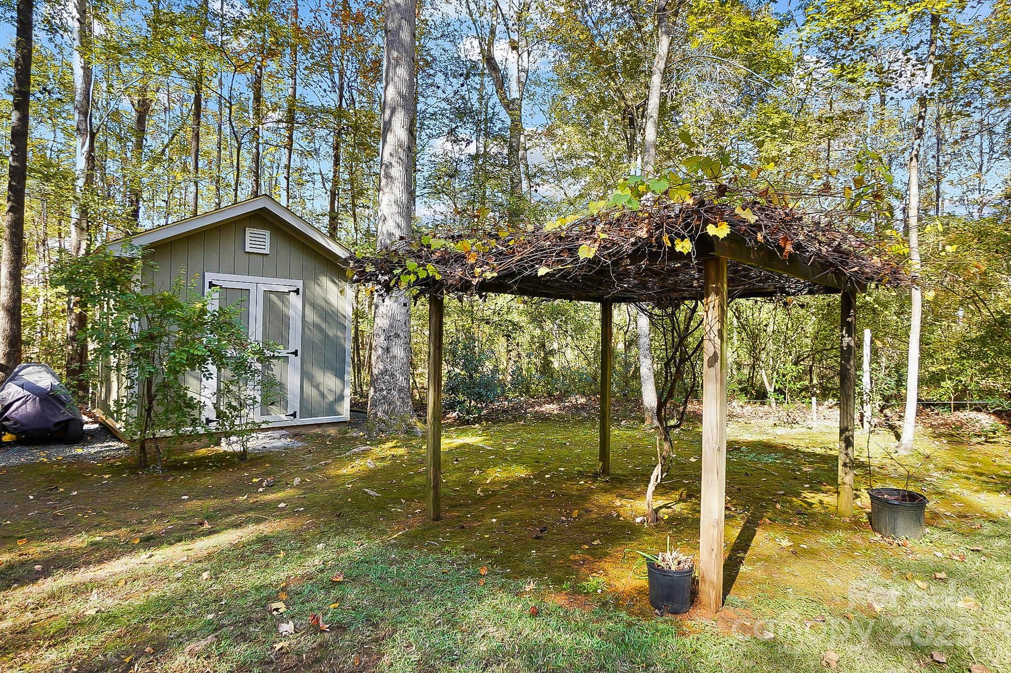 7933 Coral Ridge Drive Property Photo 40