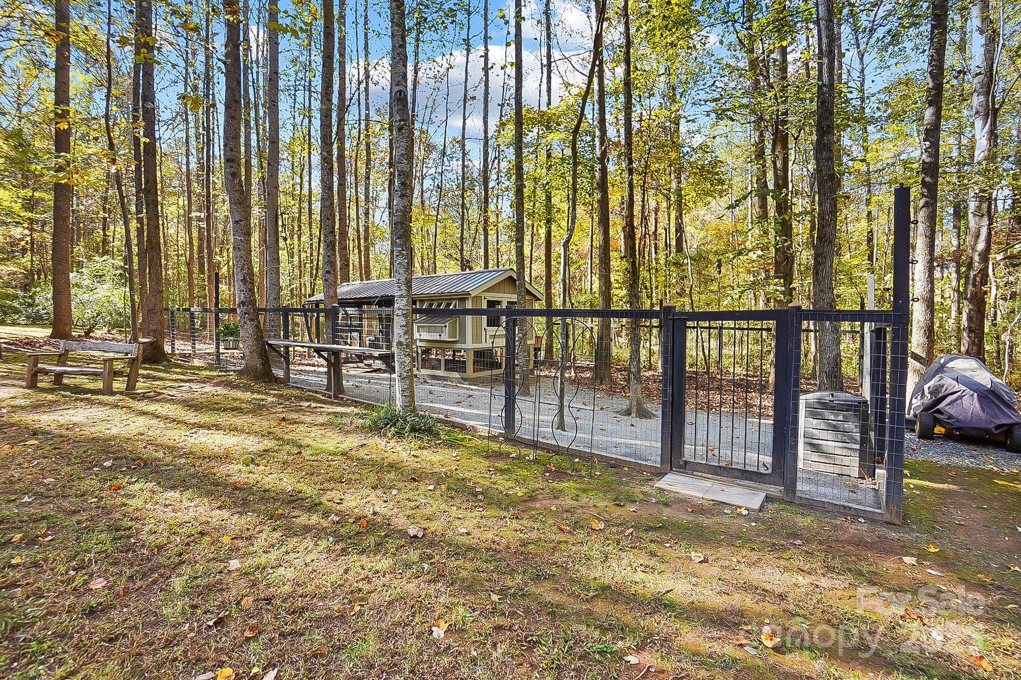 7933 Coral Ridge Drive Property Photo 41