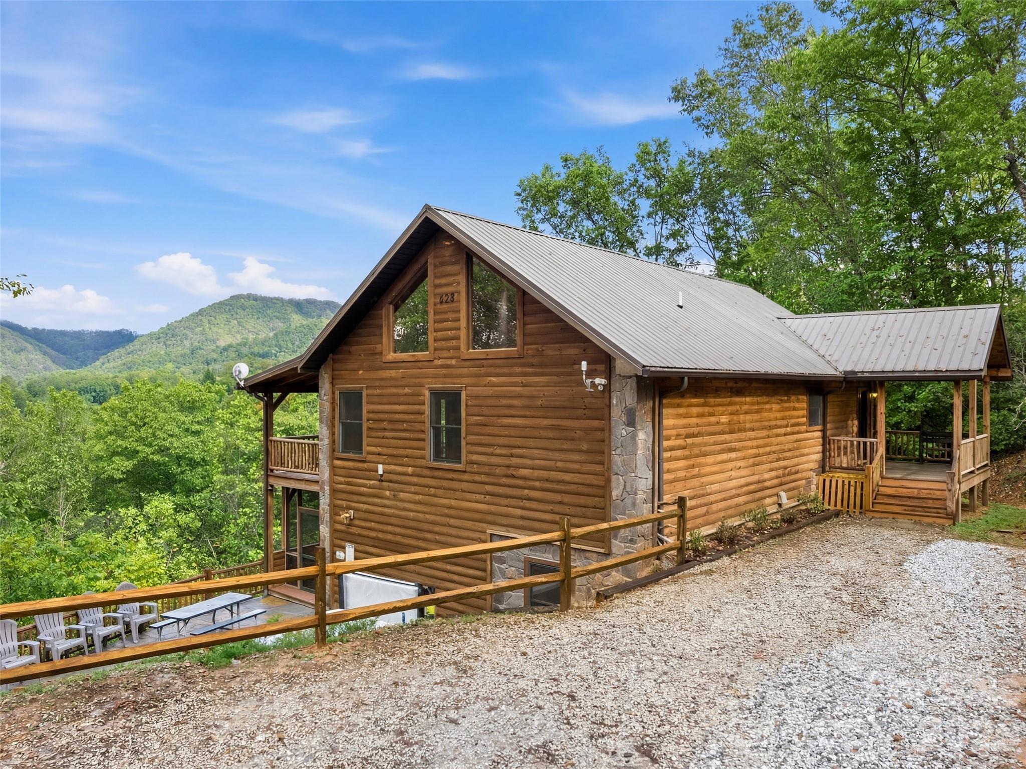 235 Soaring Eagle Road Property Photo 4