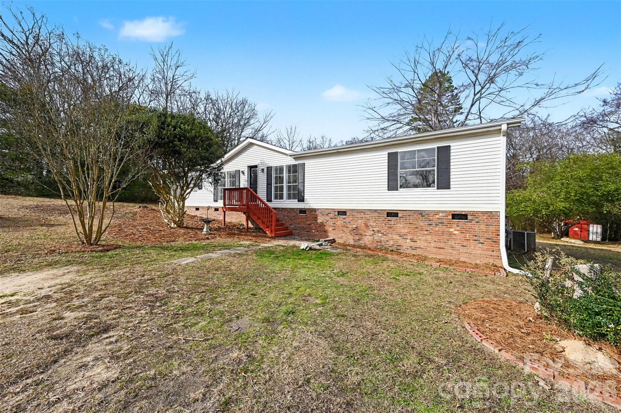 137 Cedar Grove Road Property Photo 3