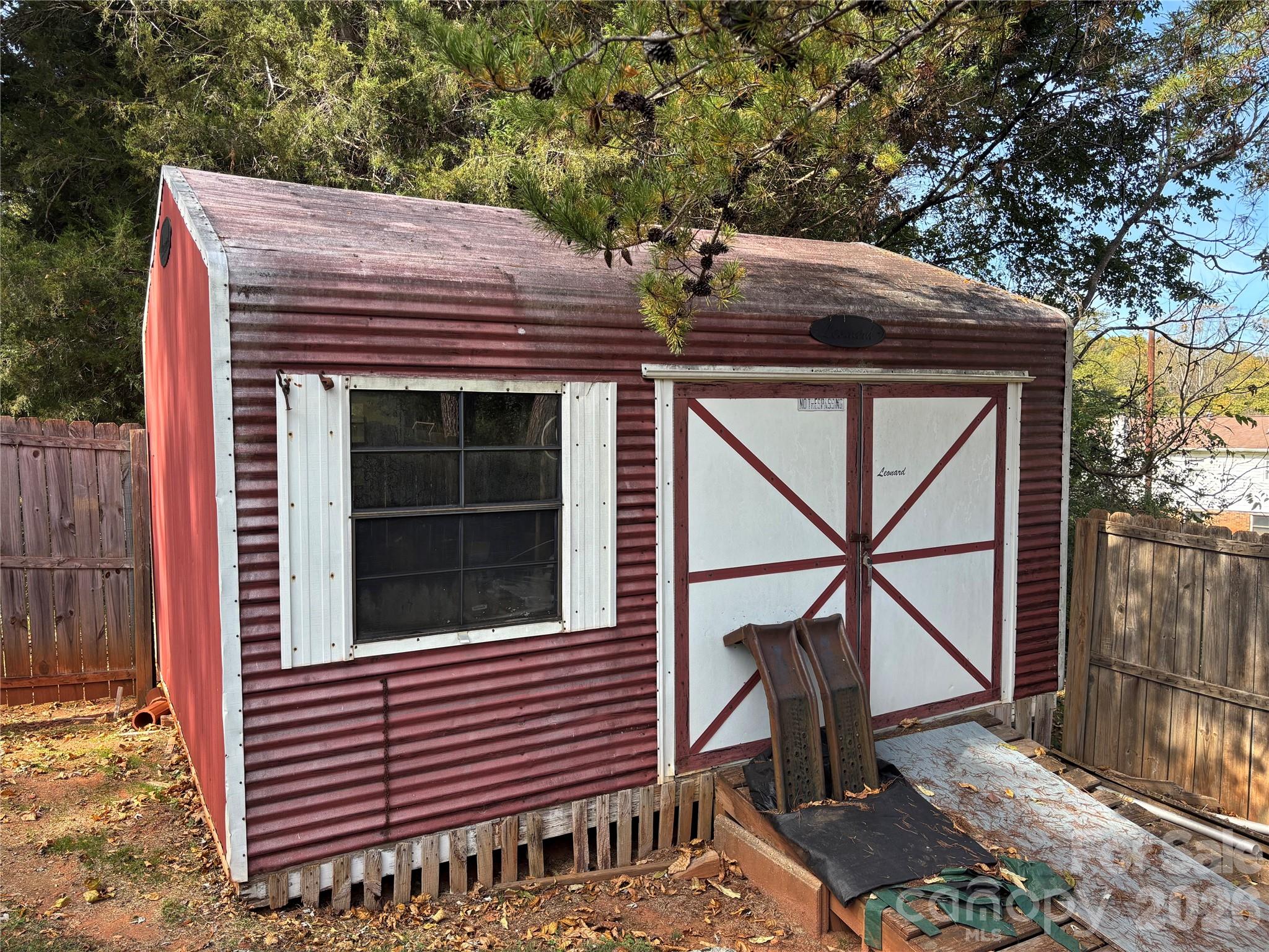 1954 Villa Drive Property Photo 27