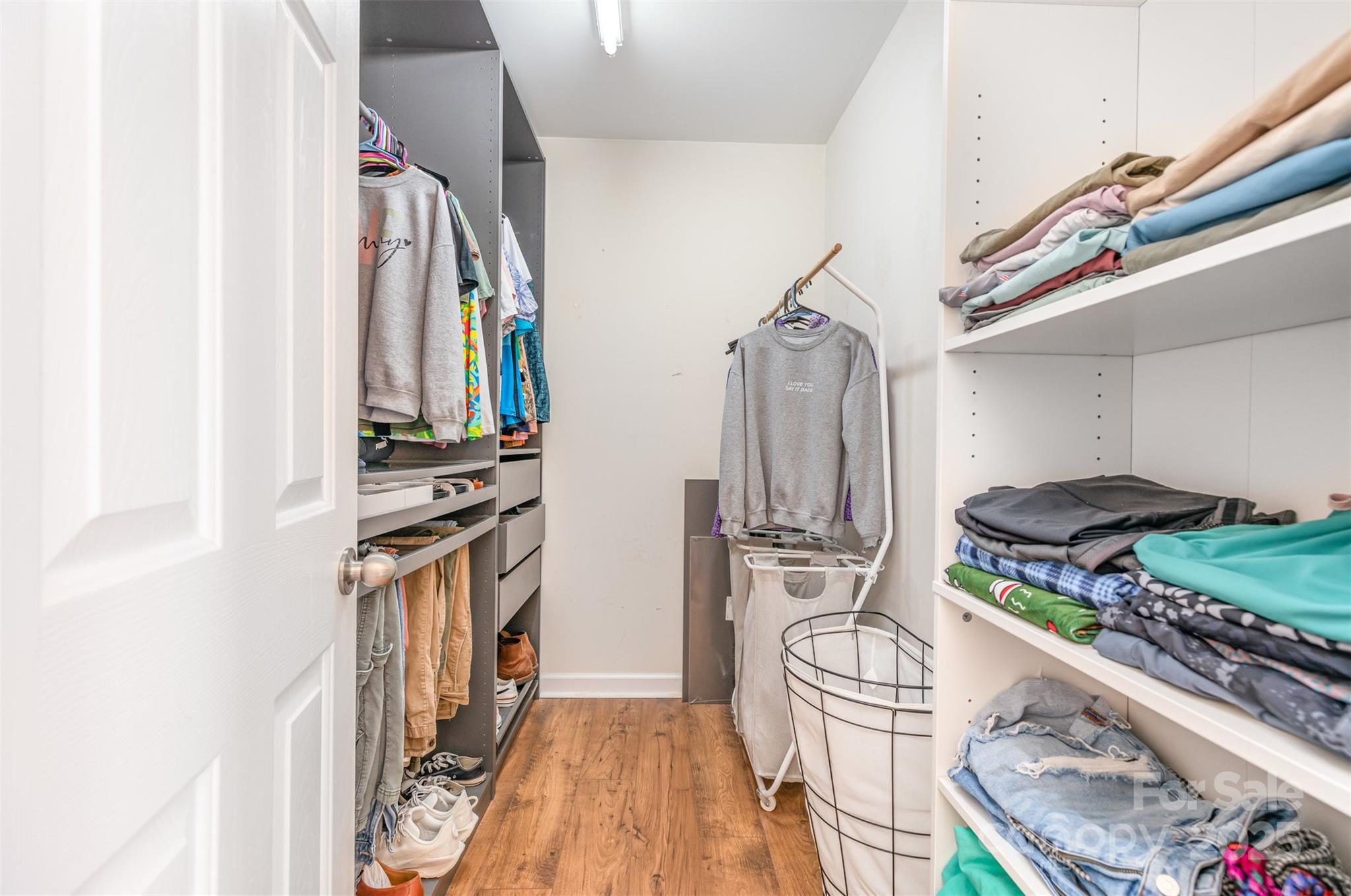 2111 Genesis Drive Property Photo 17