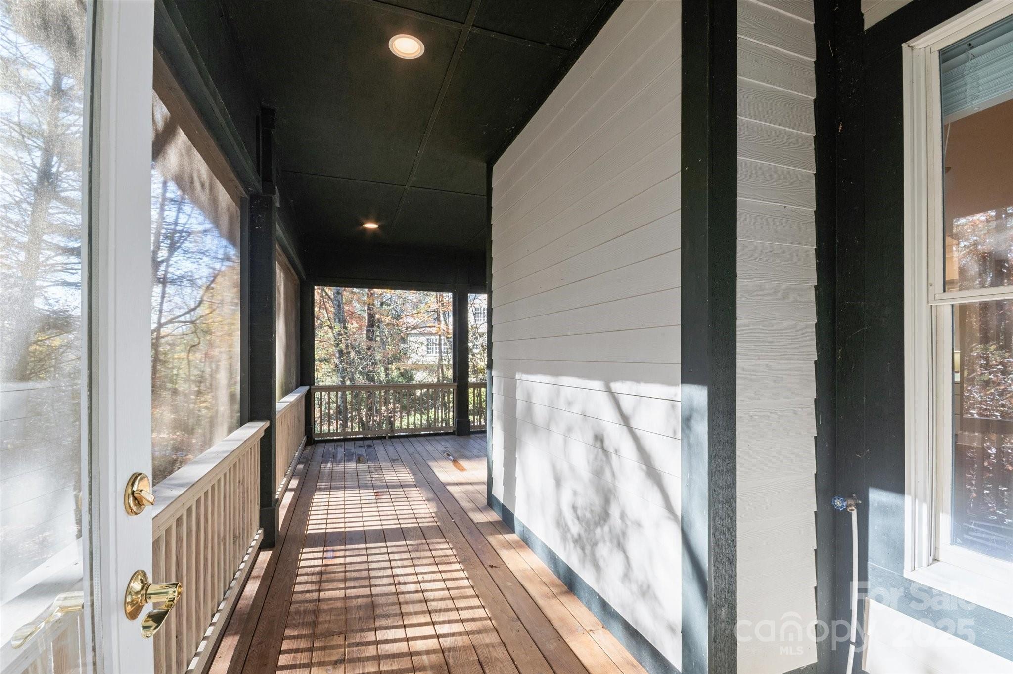 186 Camptown Road Property Photo 8