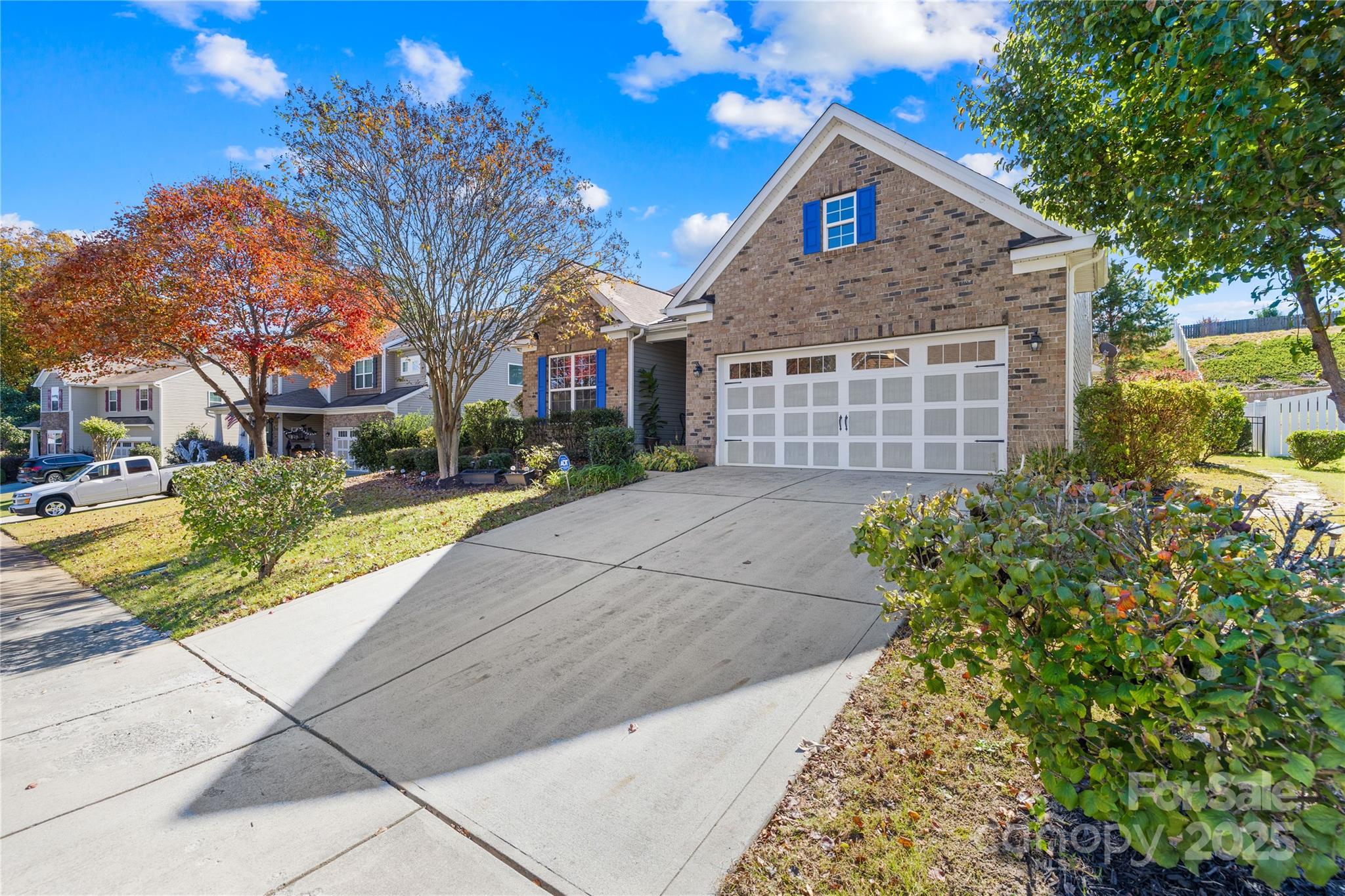 137 Chertsey Drive Property Photo 2