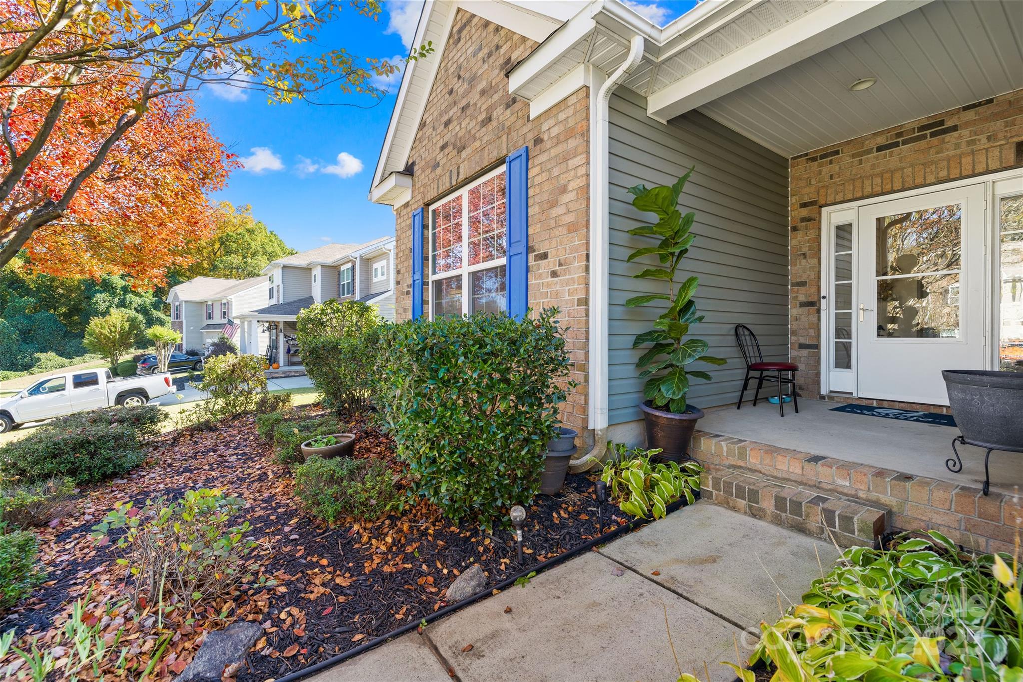 137 Chertsey Drive Property Photo 4