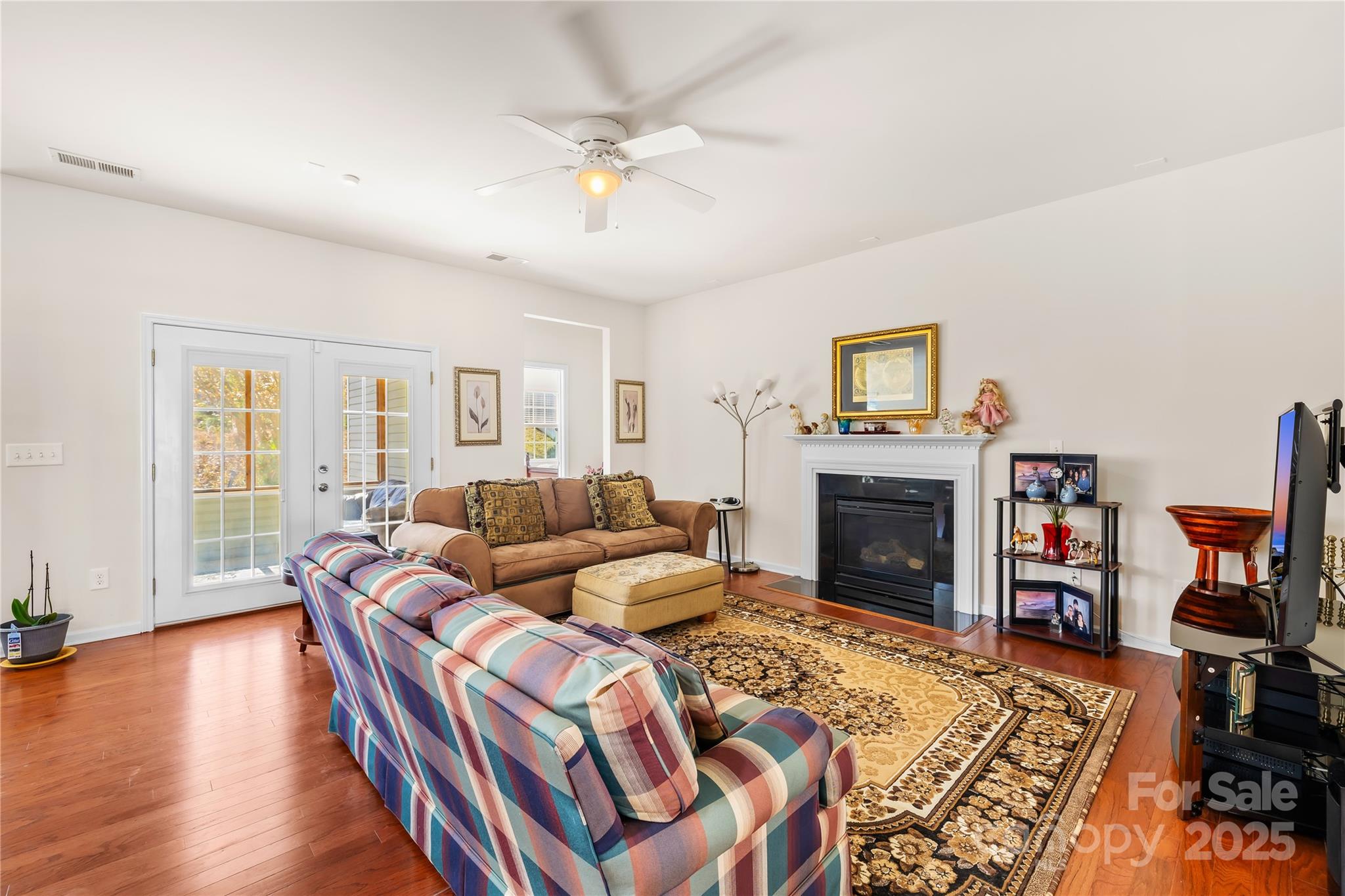 137 Chertsey Drive Property Photo 6